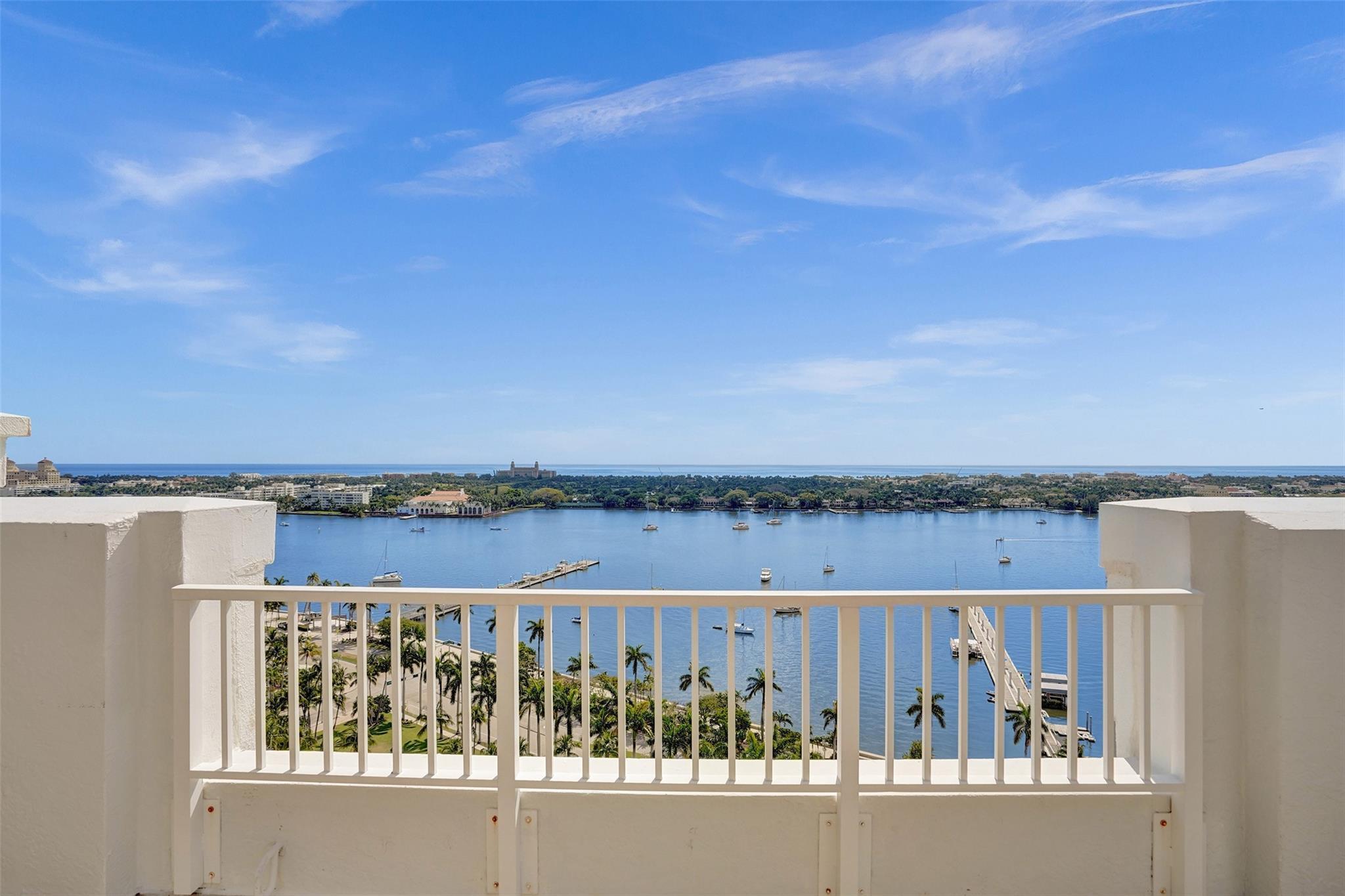 255 Evernia Street 806