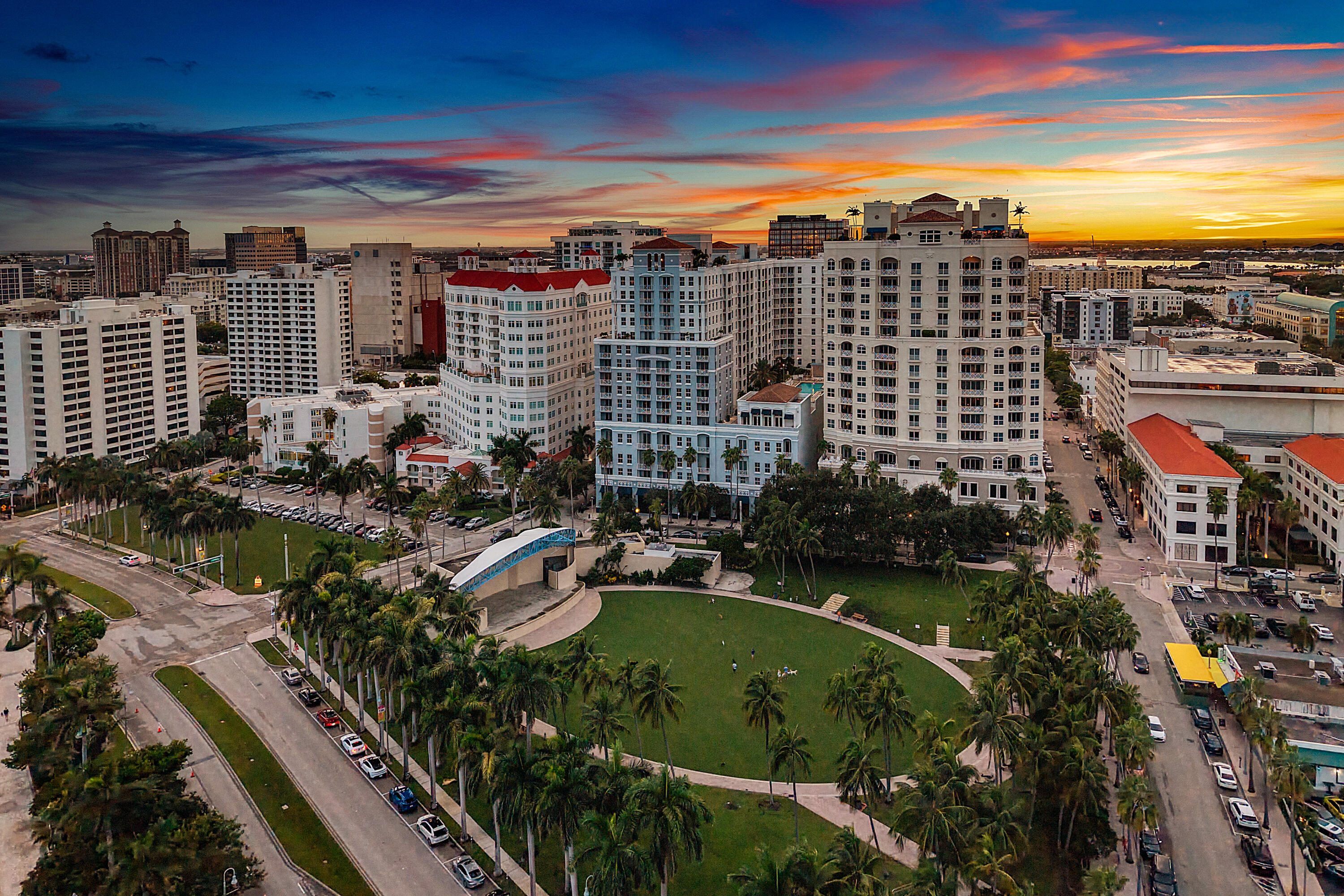 255 Evernia Street 806