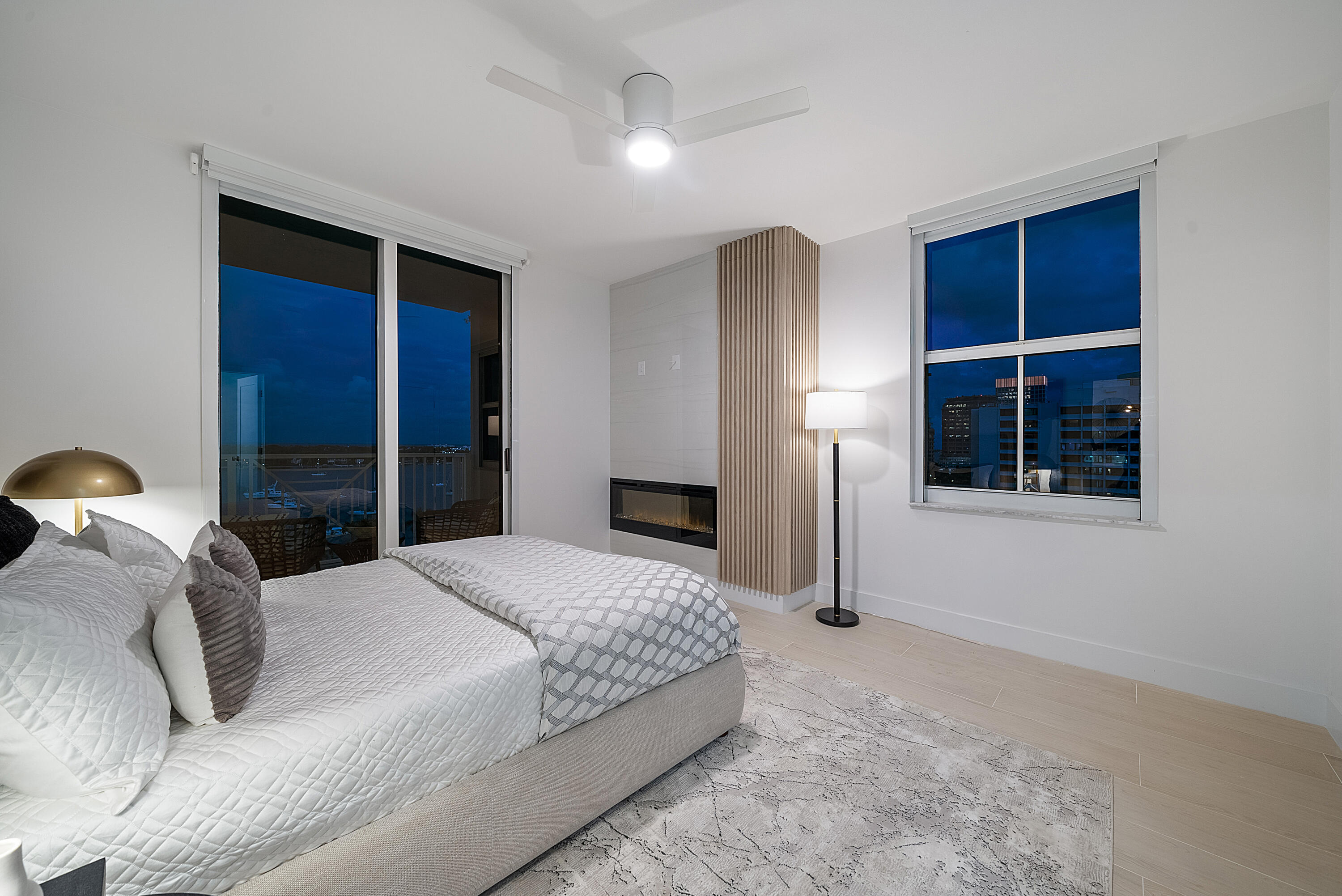 255 Evernia Street 806