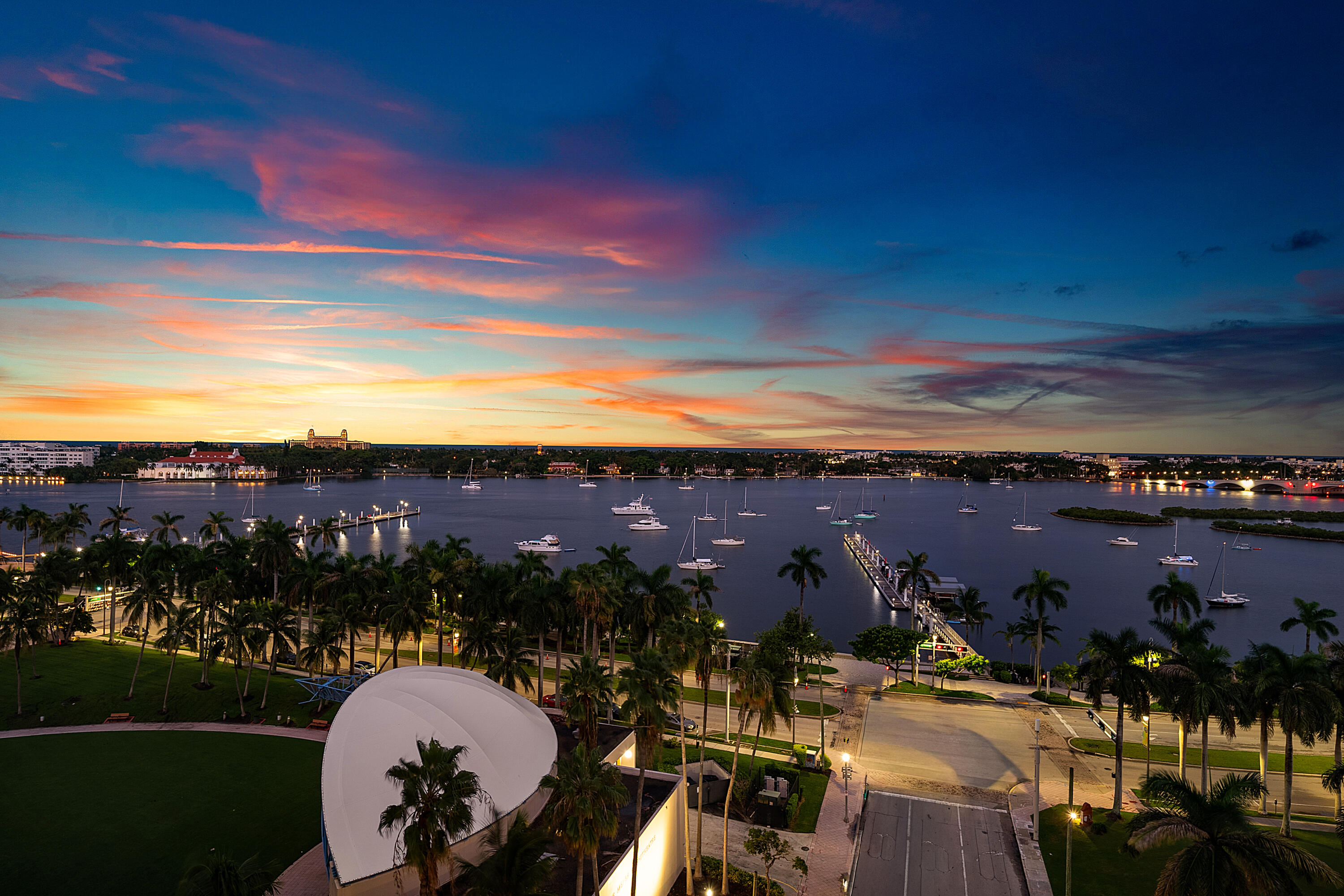 255 Evernia Street 806