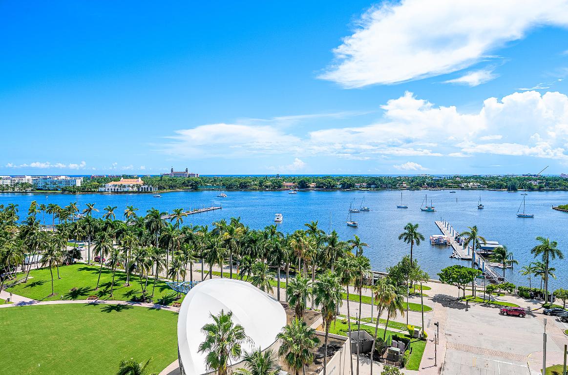 255 Evernia Street 806