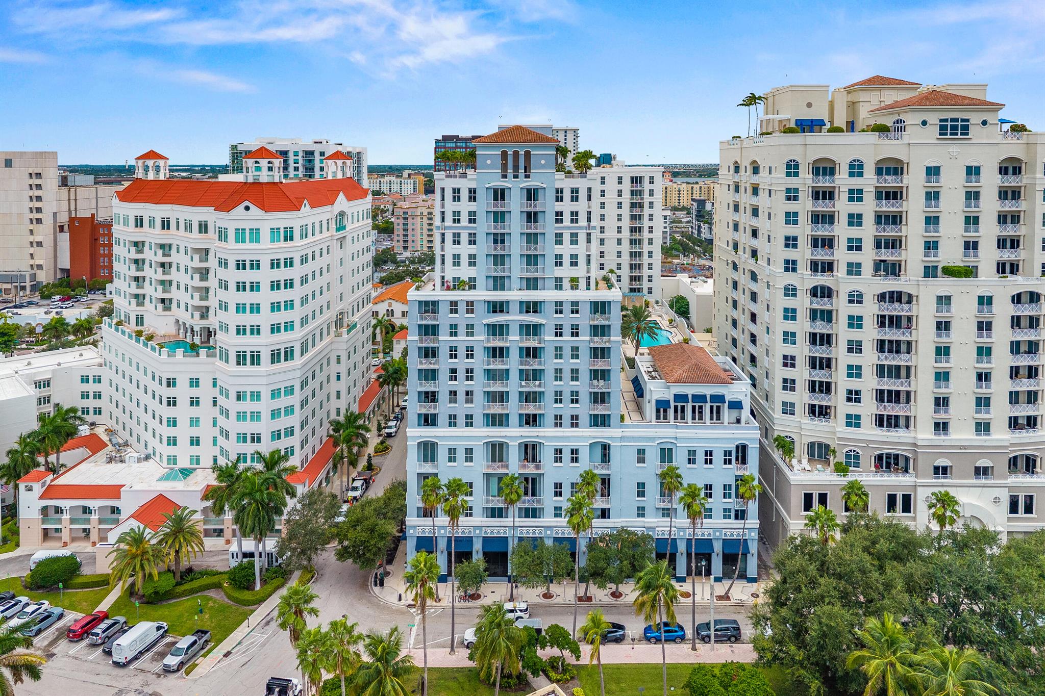 255 Evernia Street 806