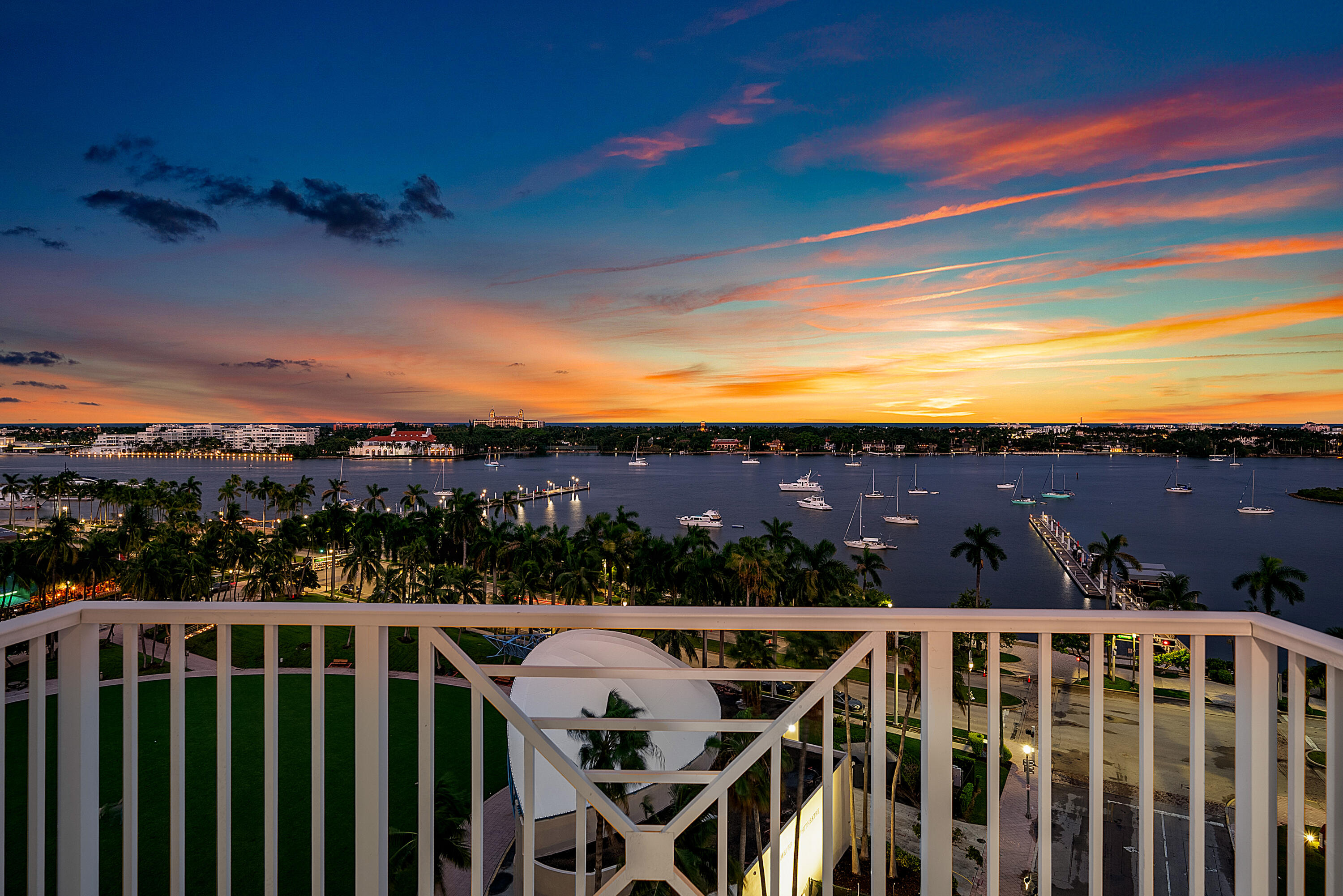 255 Evernia Street 806