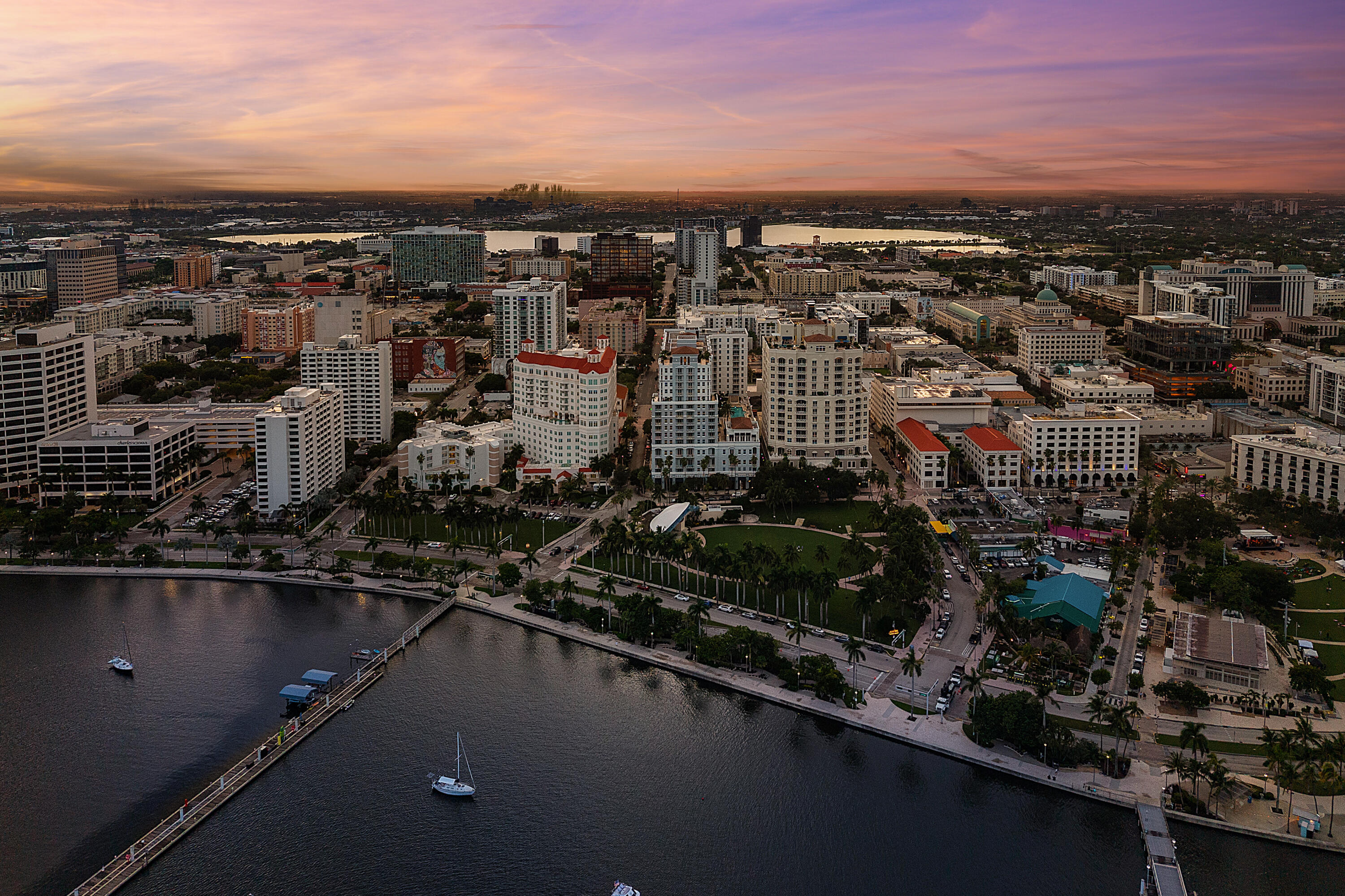 255 Evernia Street 806