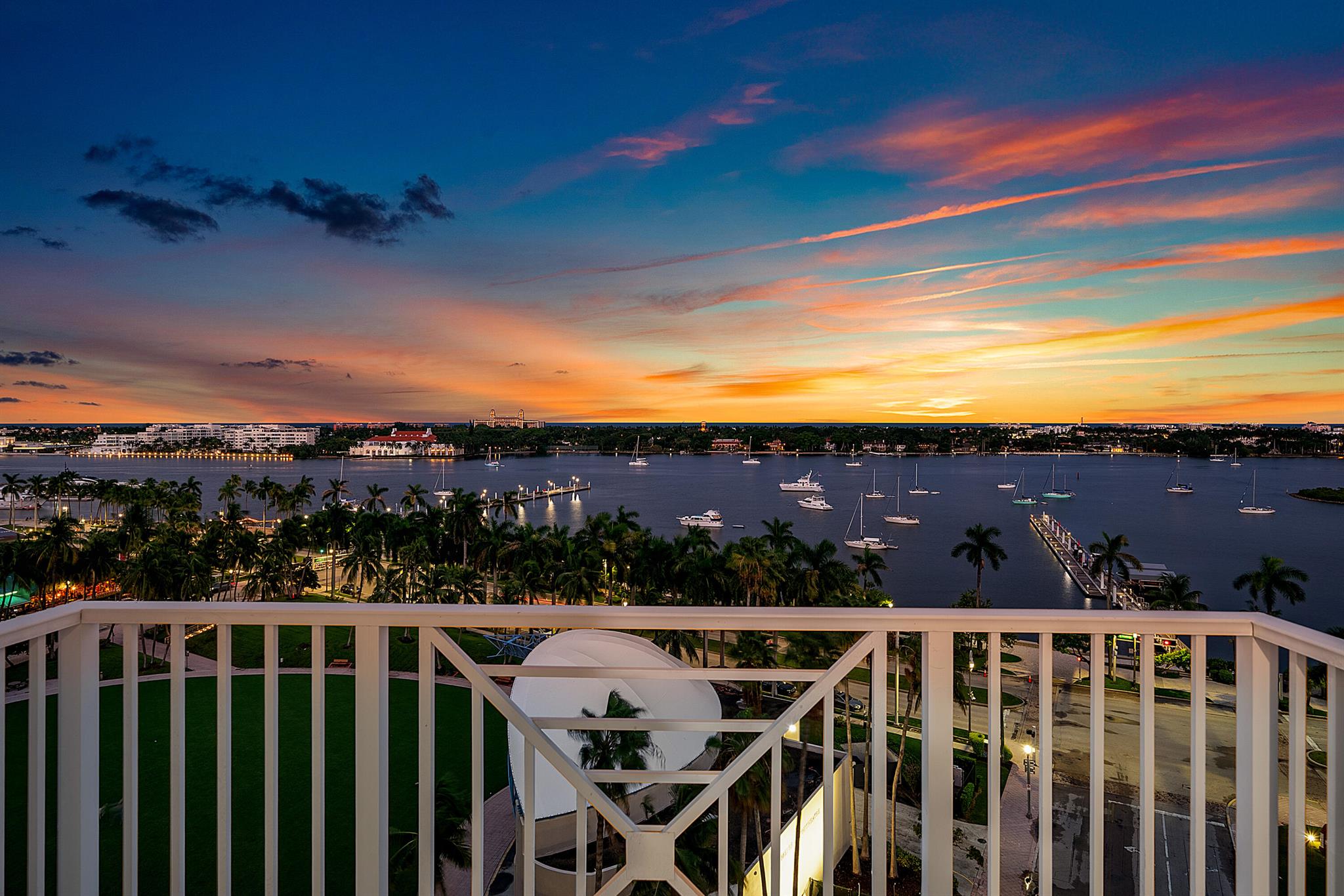 255 Evernia Street 806