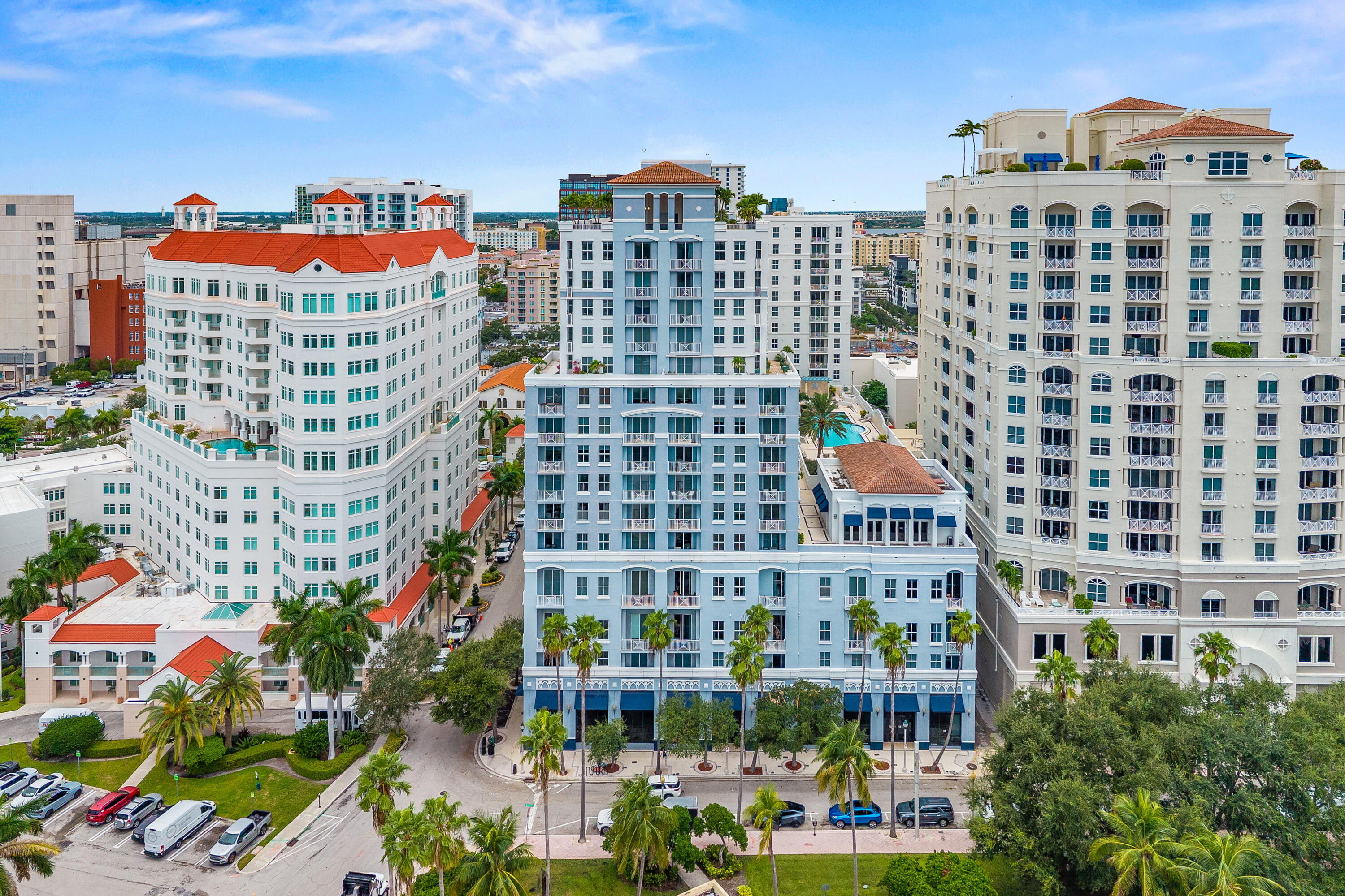 255 Evernia Street 806
