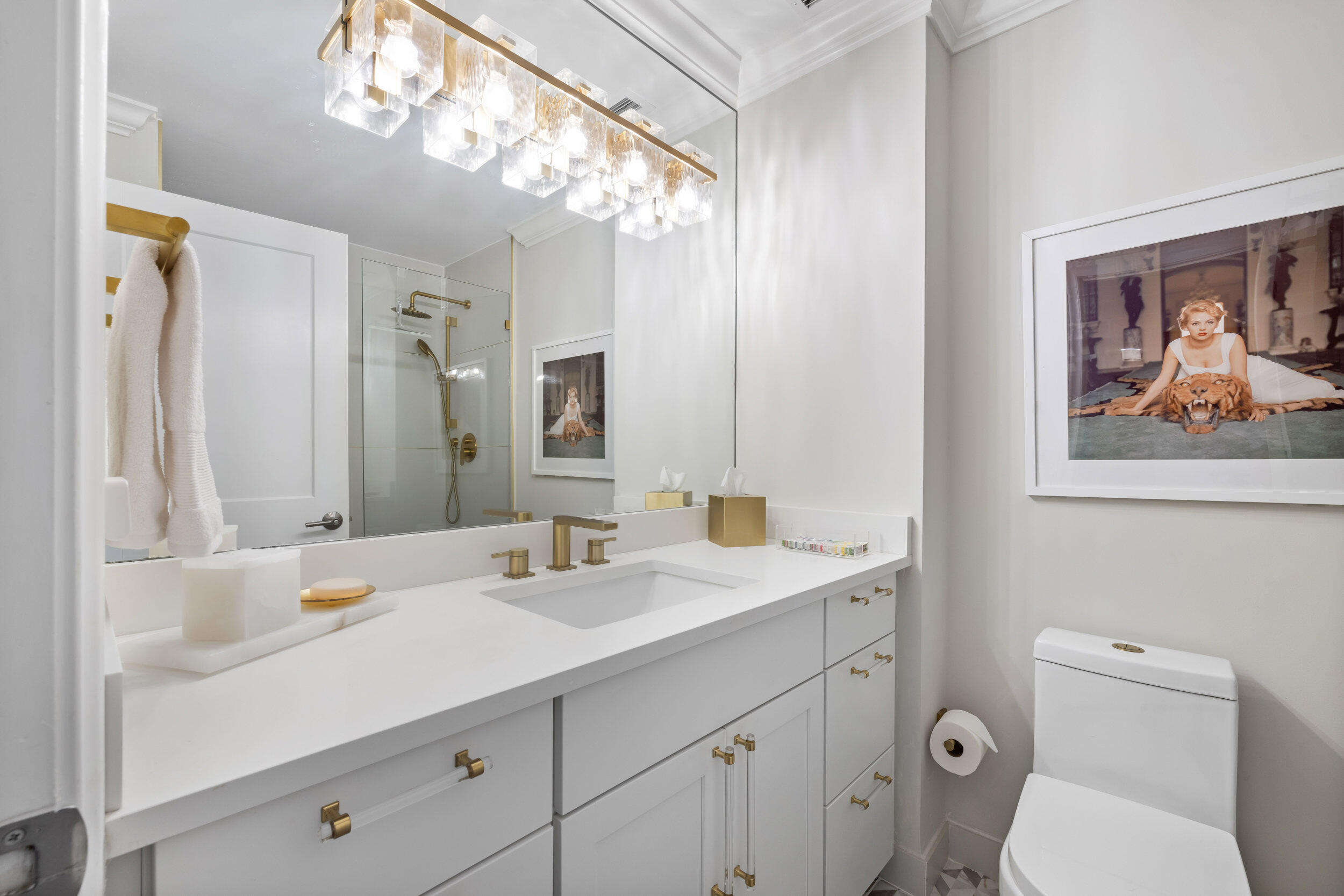 1801 S Flagler Drive 105