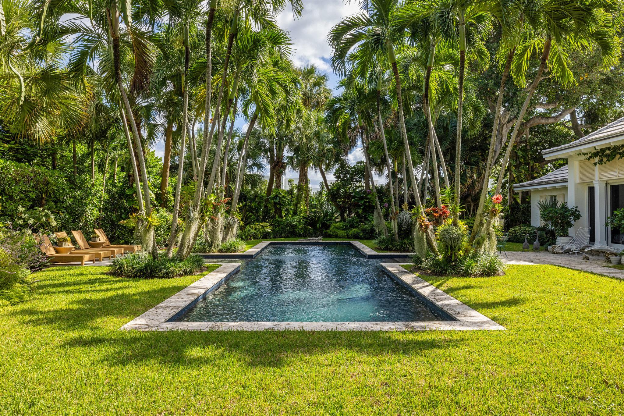 50 Rutland Boulevard