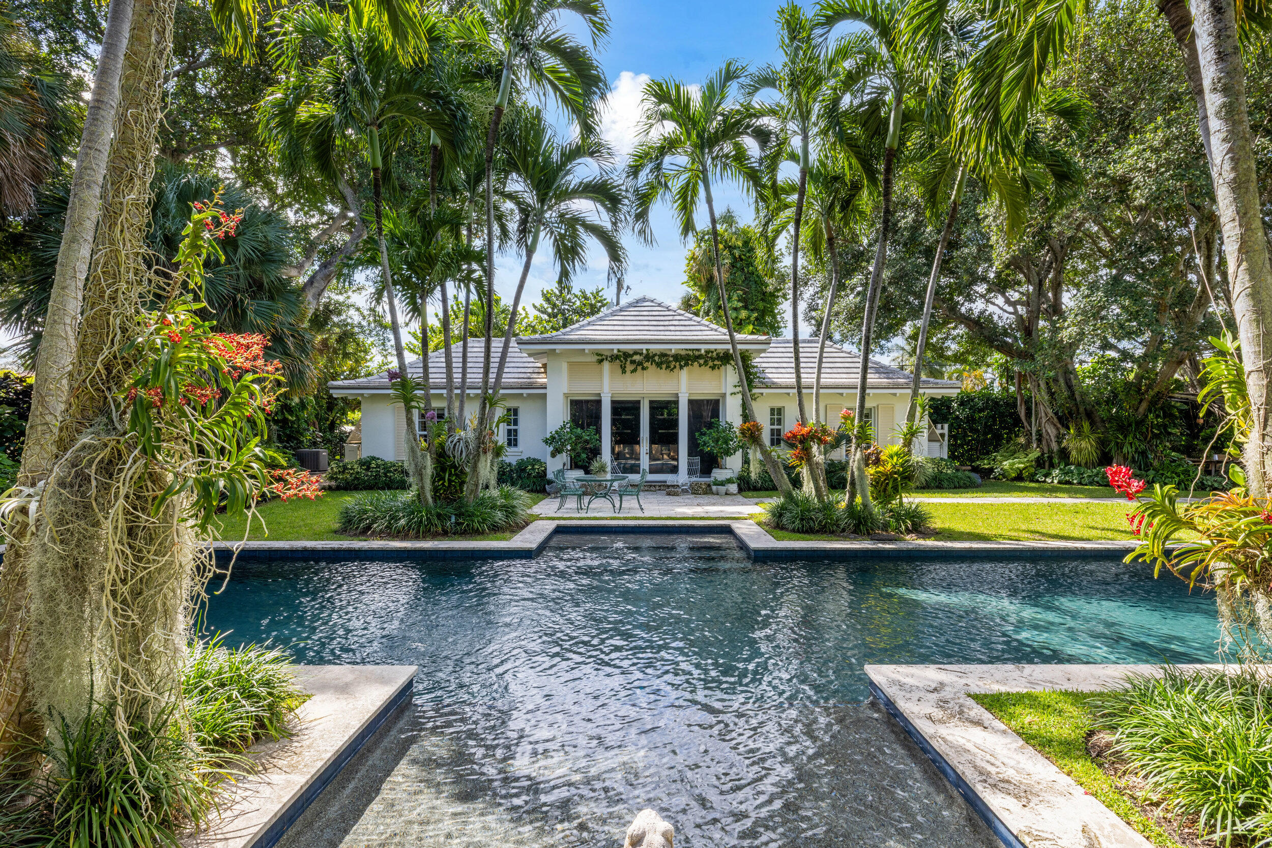 50 Rutland Boulevard