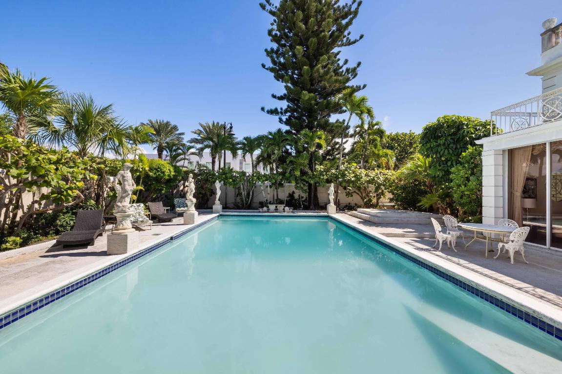 1048 S Ocean Boulevard