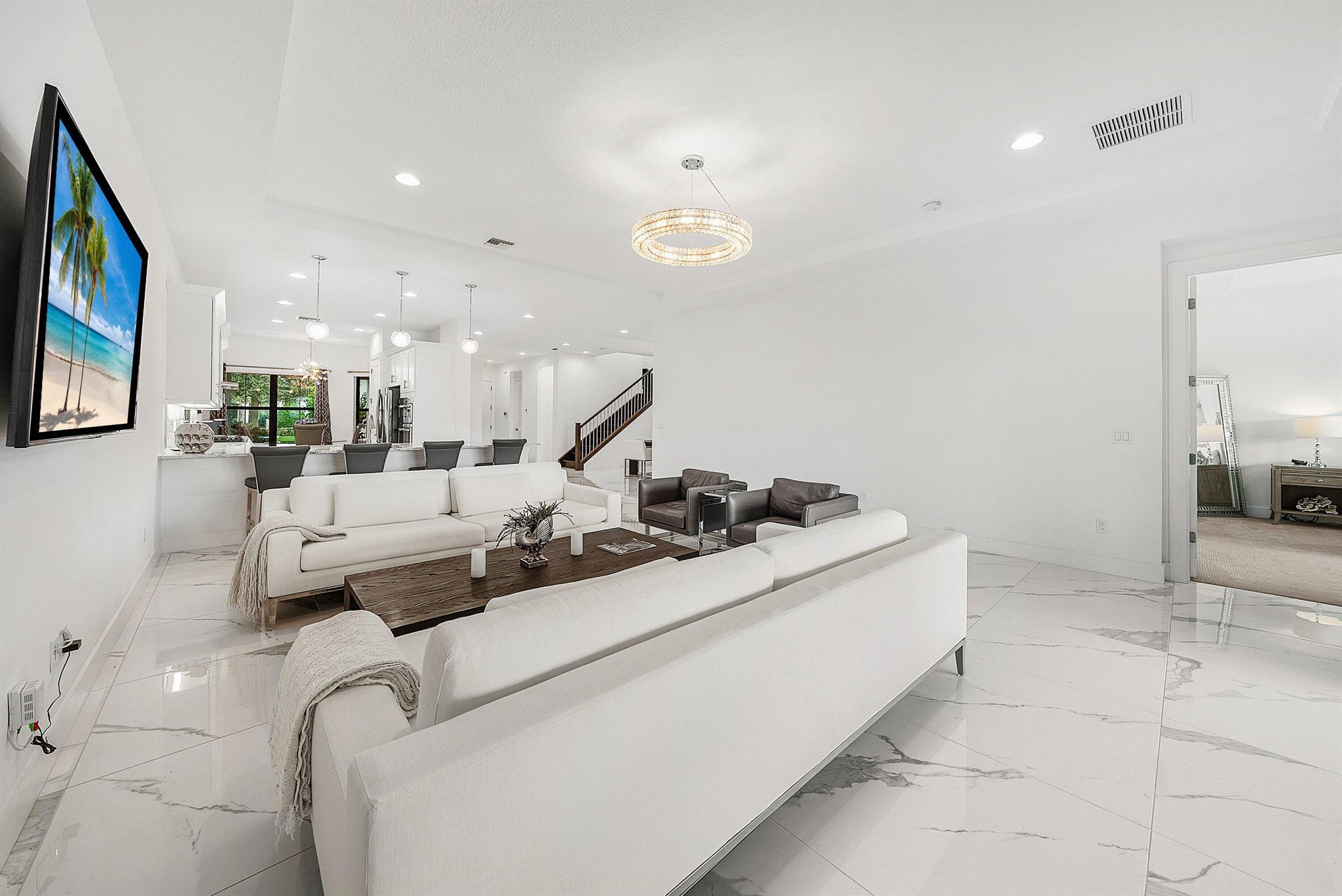 13689 Artisan Circle