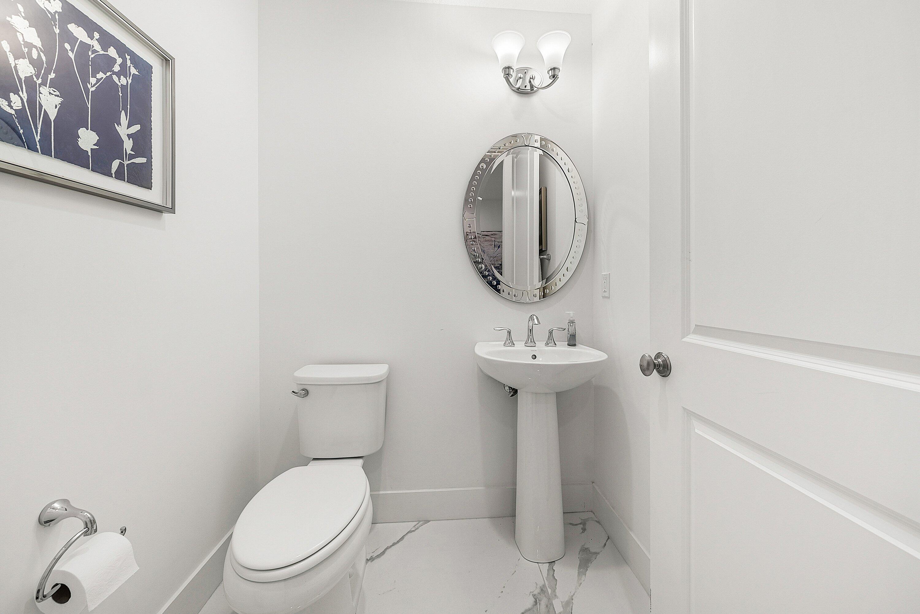 13689 Artisan Circle