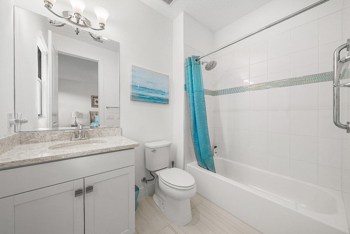 13689 Artisan Circle