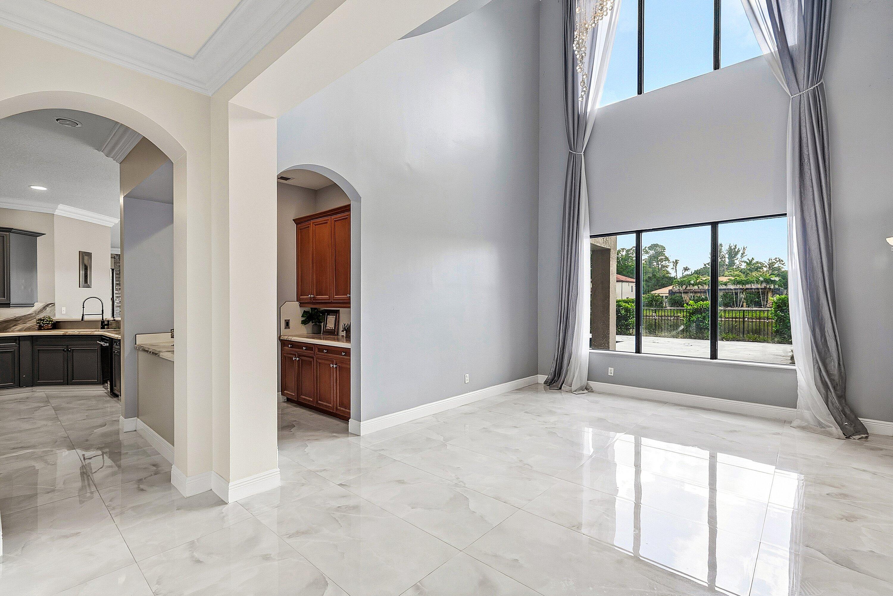8060 Woodslanding Trail