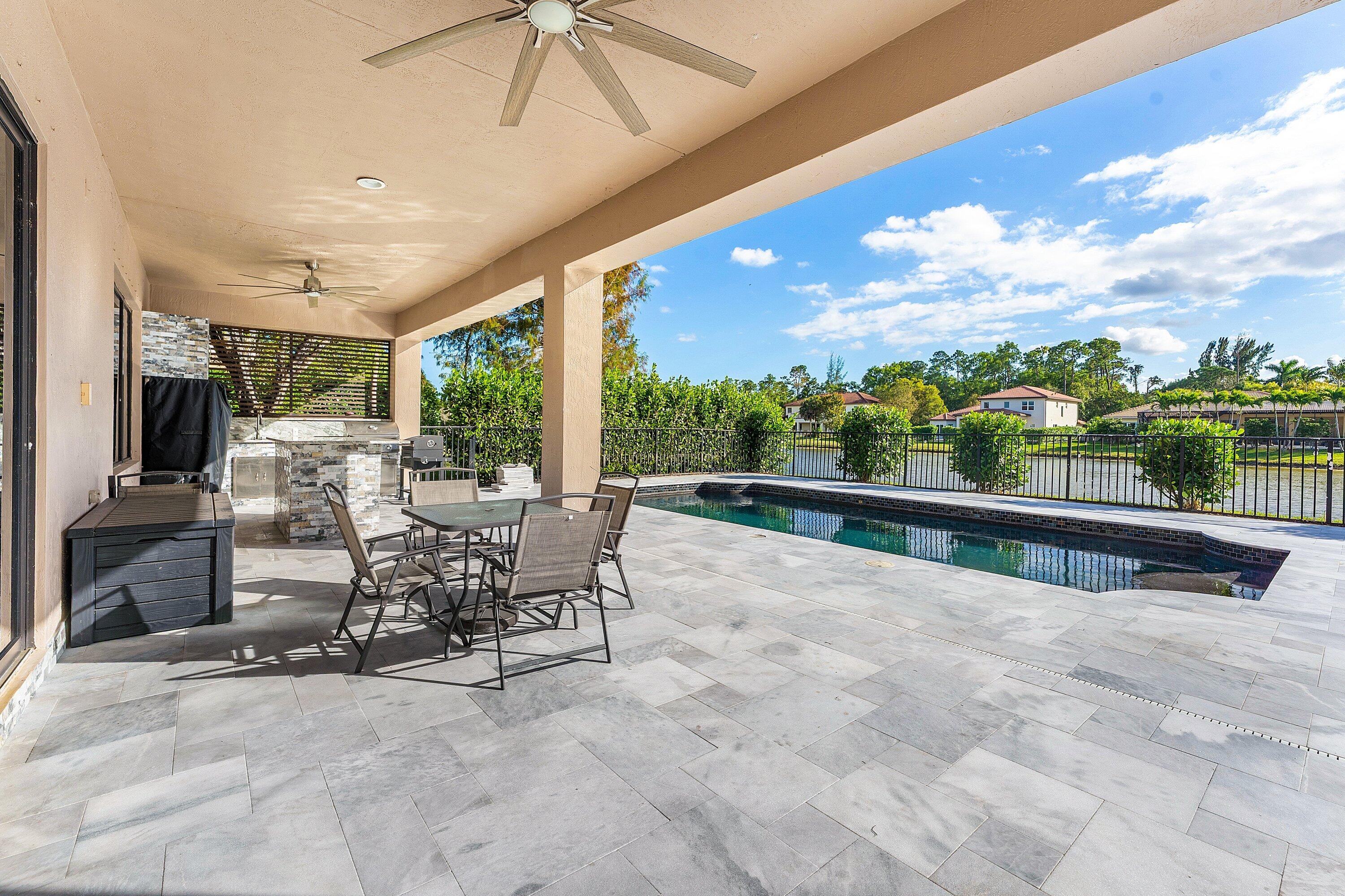 8060 Woodslanding Trail
