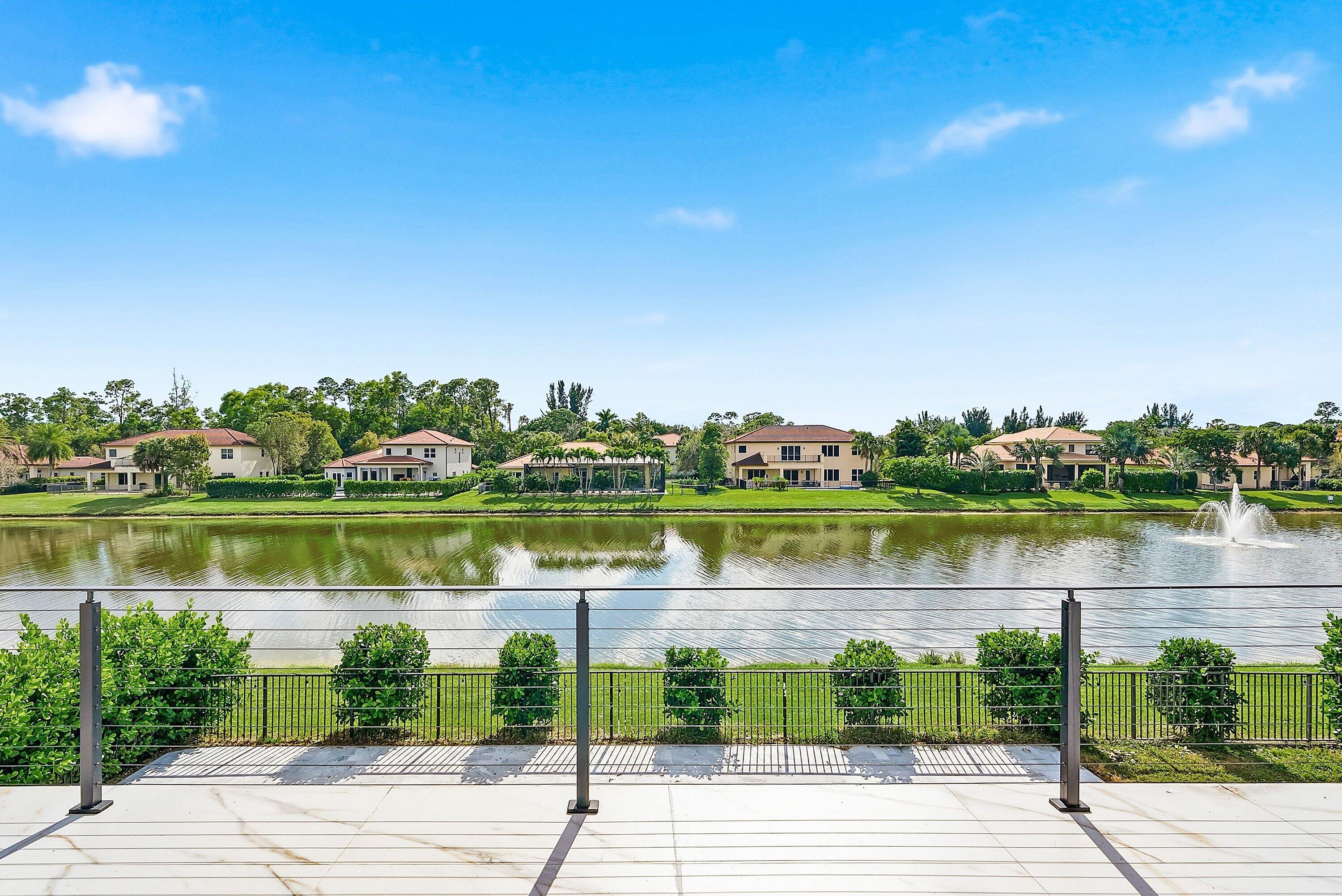 8060 Woodslanding Trail