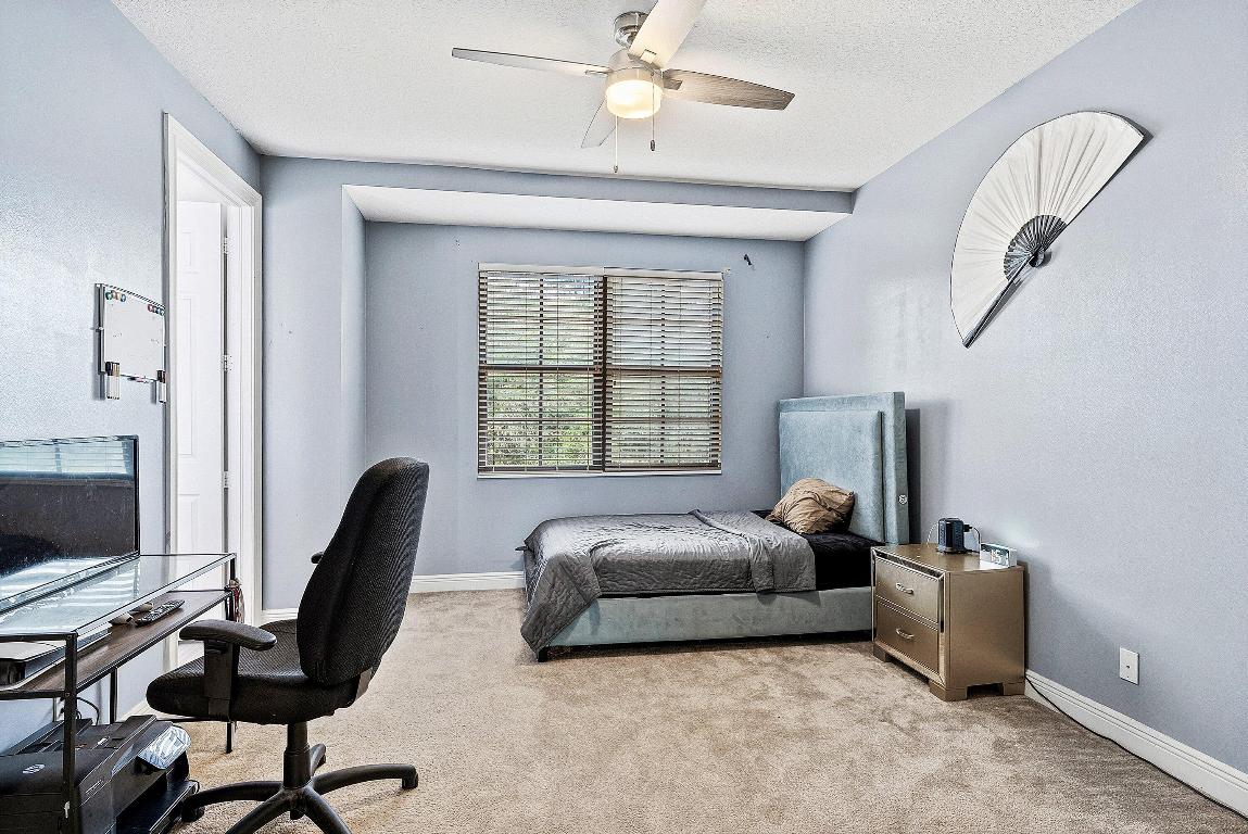 8060 Woodslanding Trail