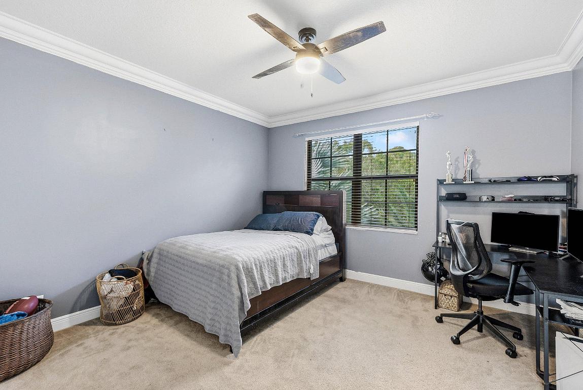 8060 Woodslanding Trail