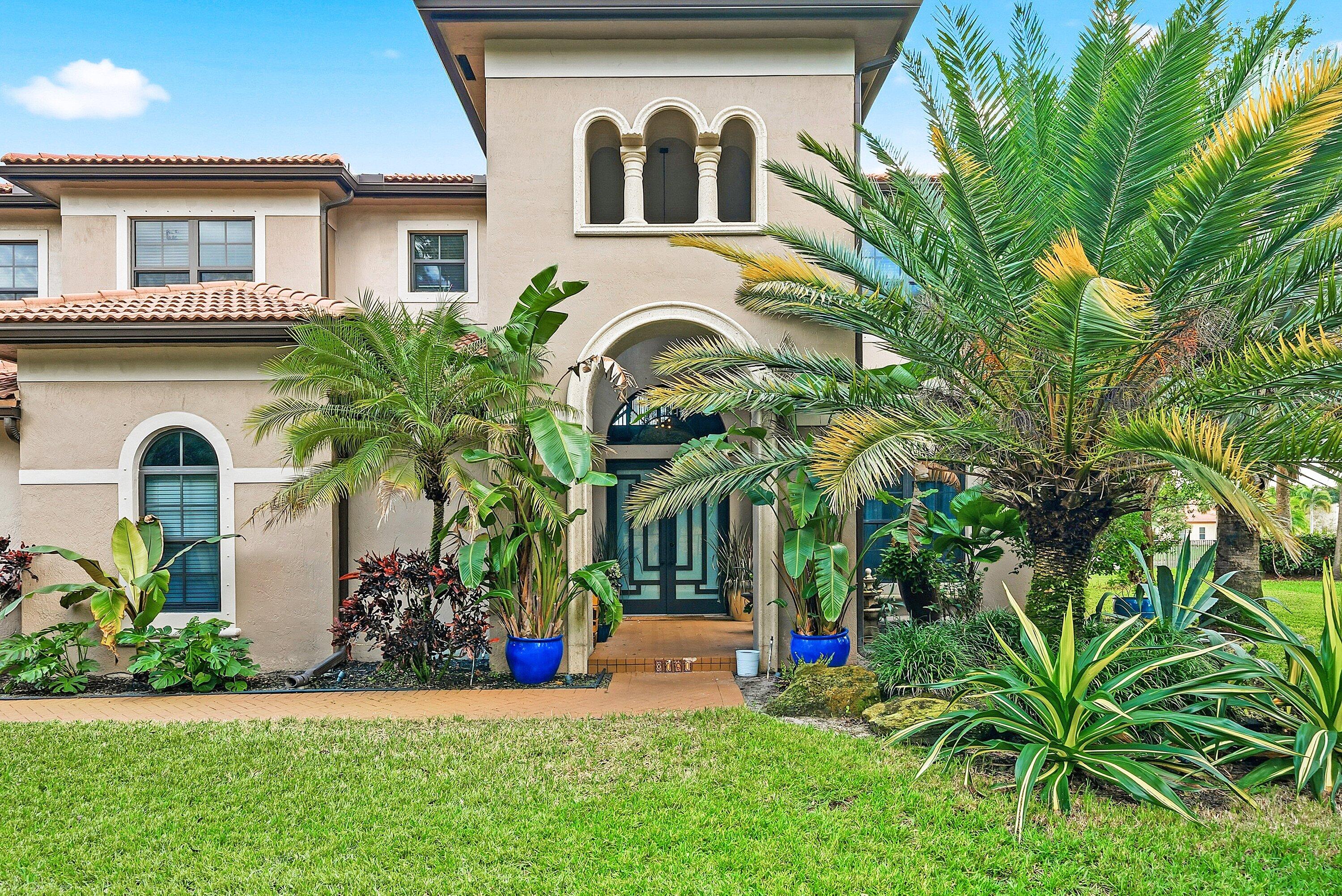 8060 Woodslanding Trail
