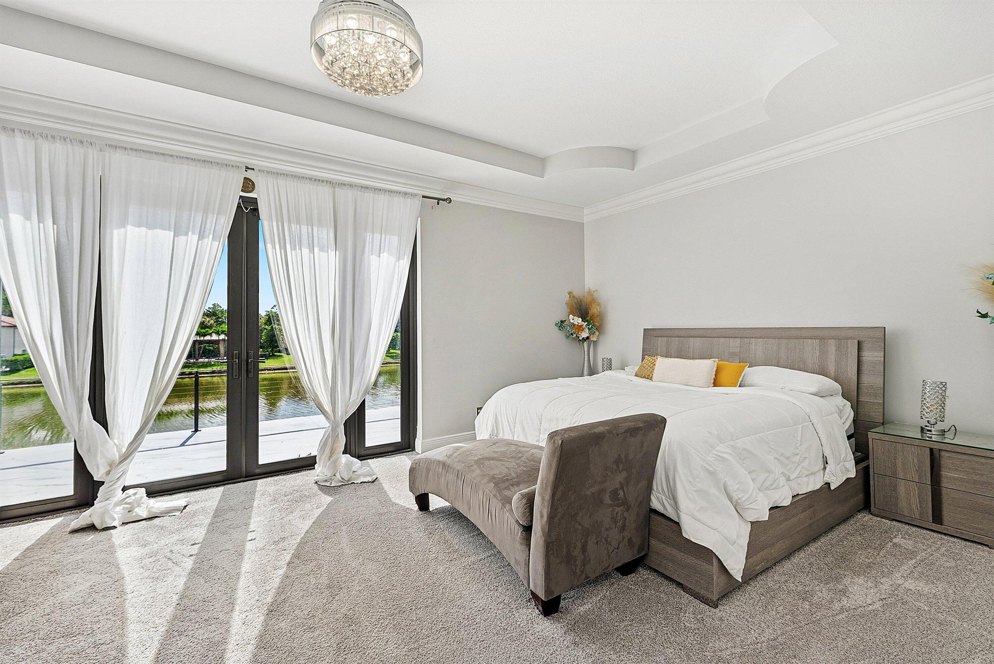 8060 Woodslanding Trail