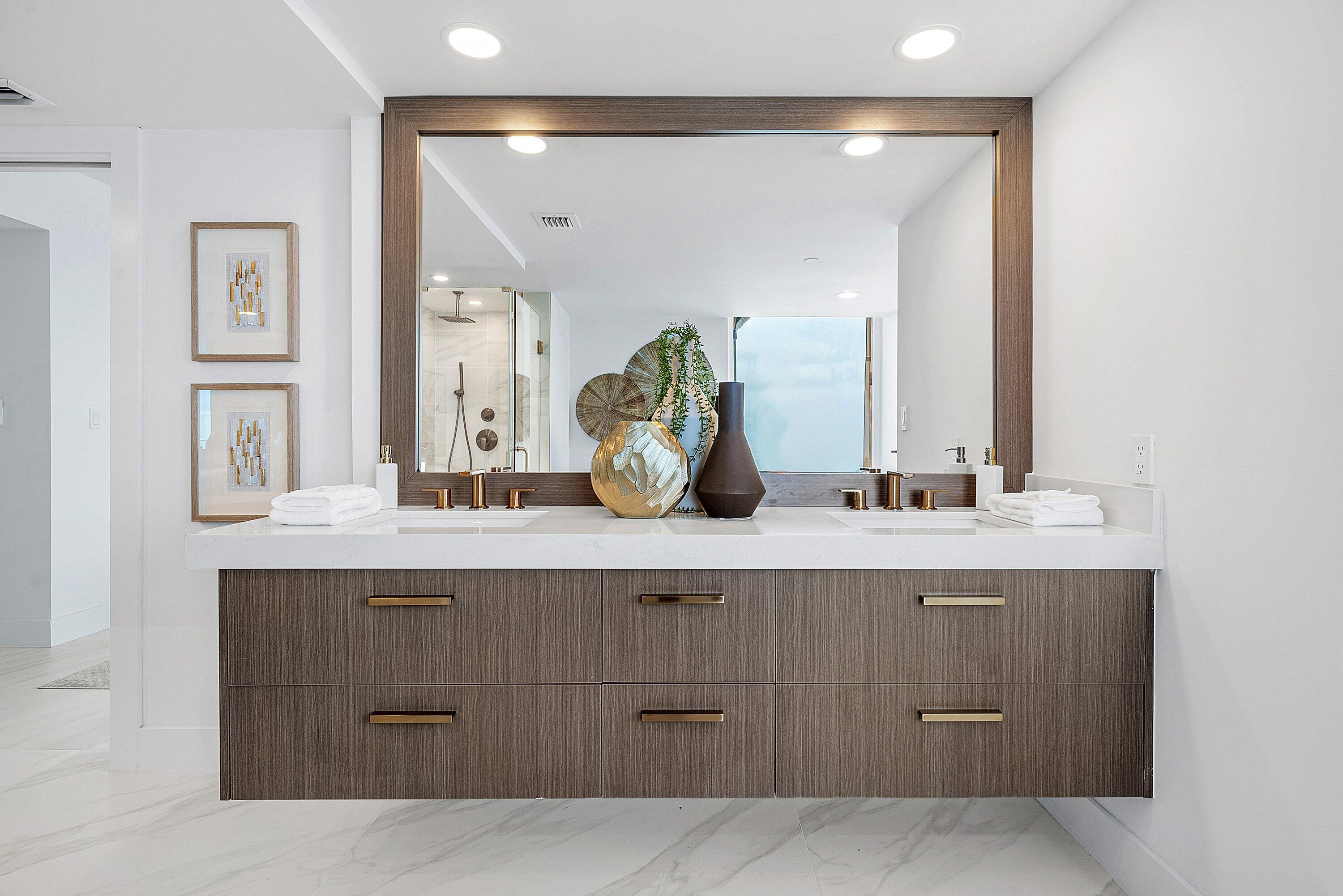 525 S S Flagler Drive 23a