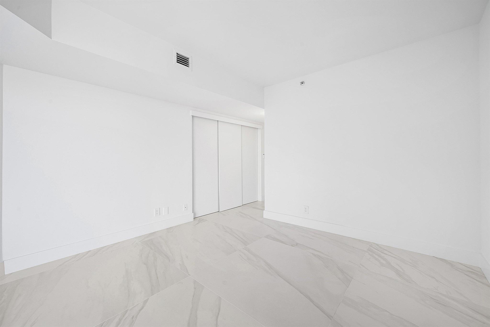 525 S S Flagler Drive 23a