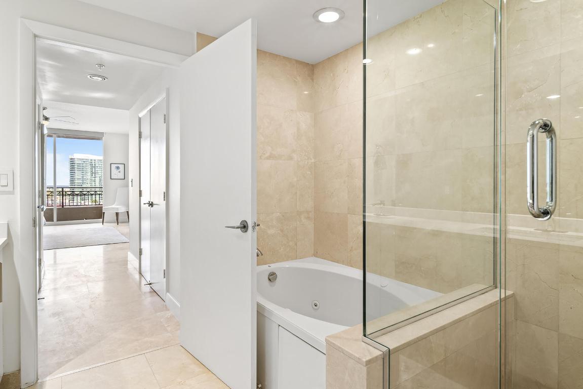 550 Okeechobee Boulevard 1401, West Palm Beach Unit: 1401