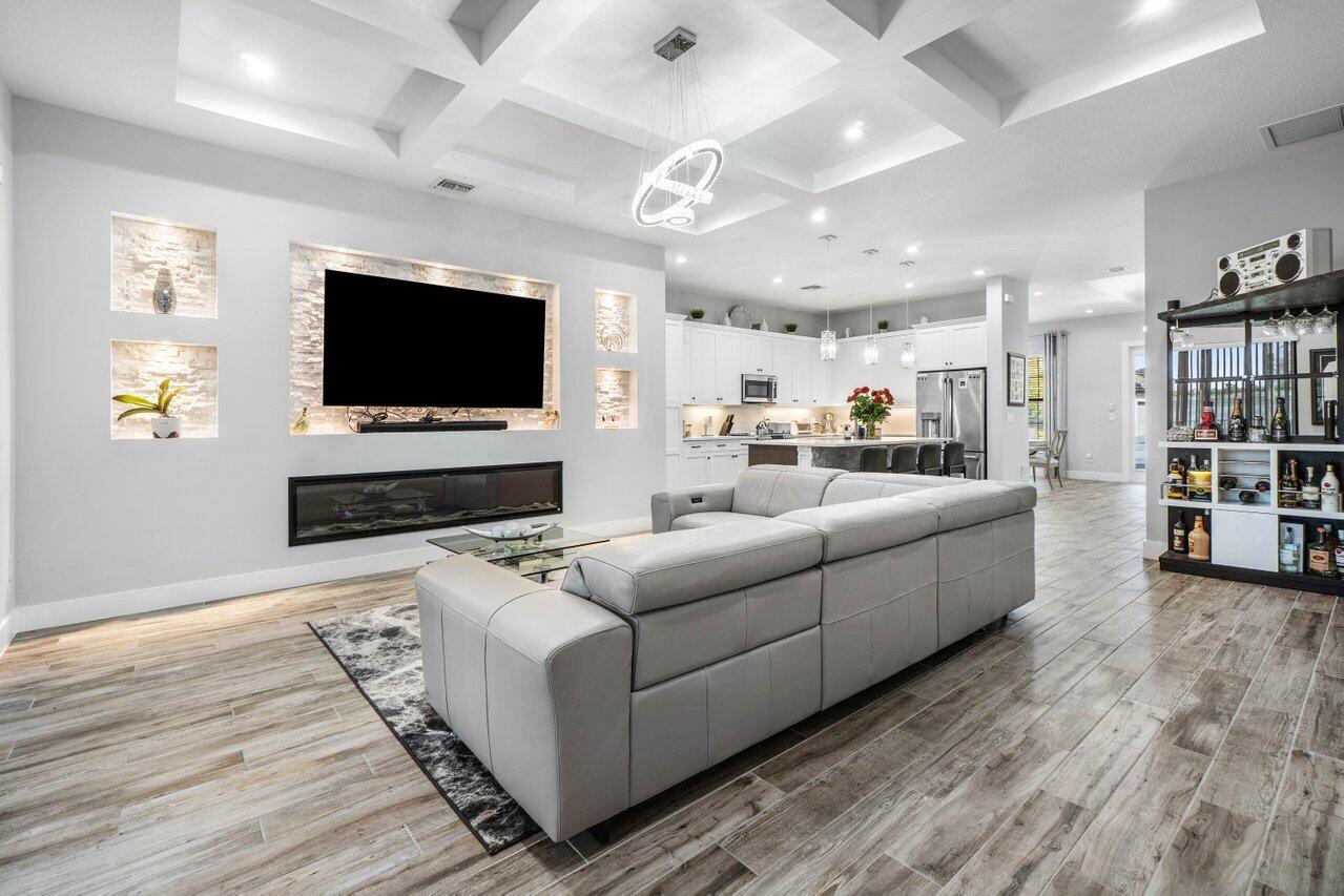 2928 Gin Berry Way, West Palm Beach