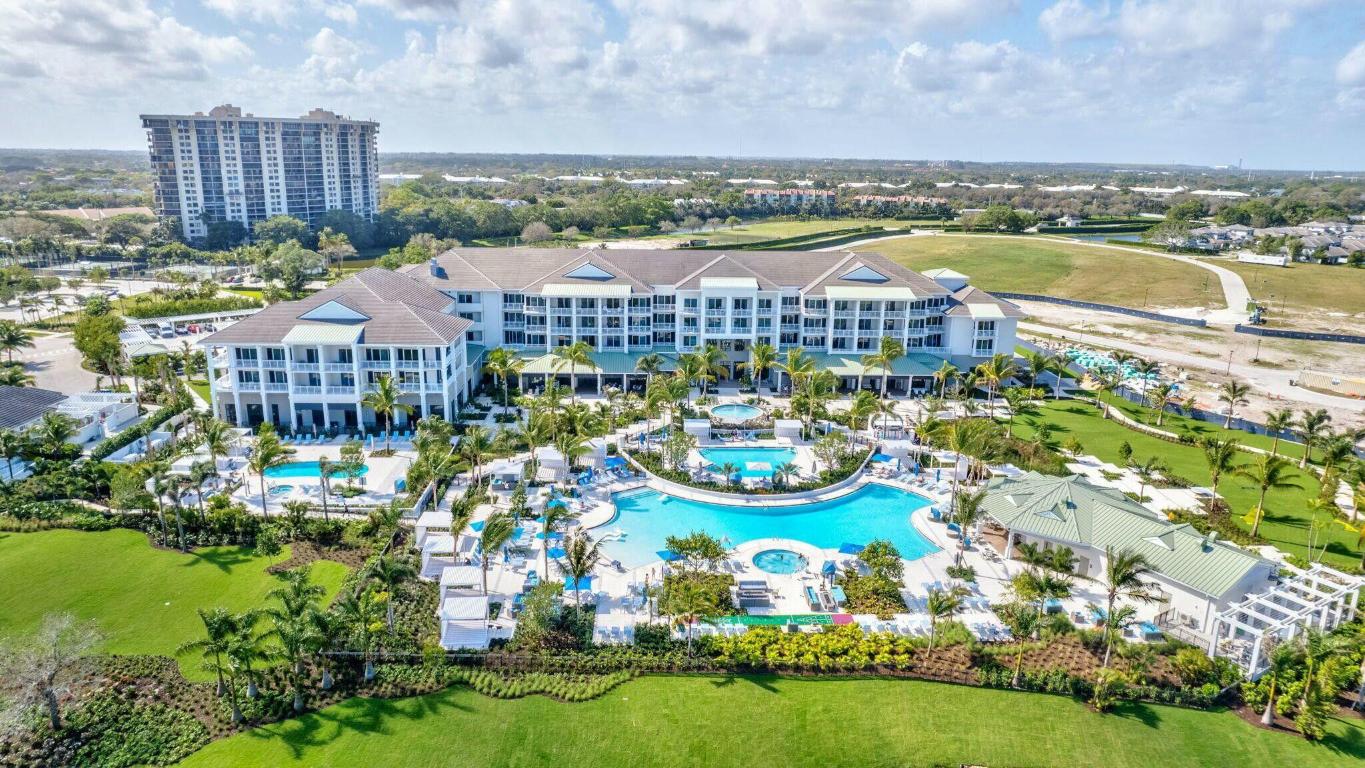 2928 Gin Berry Way, West Palm Beach