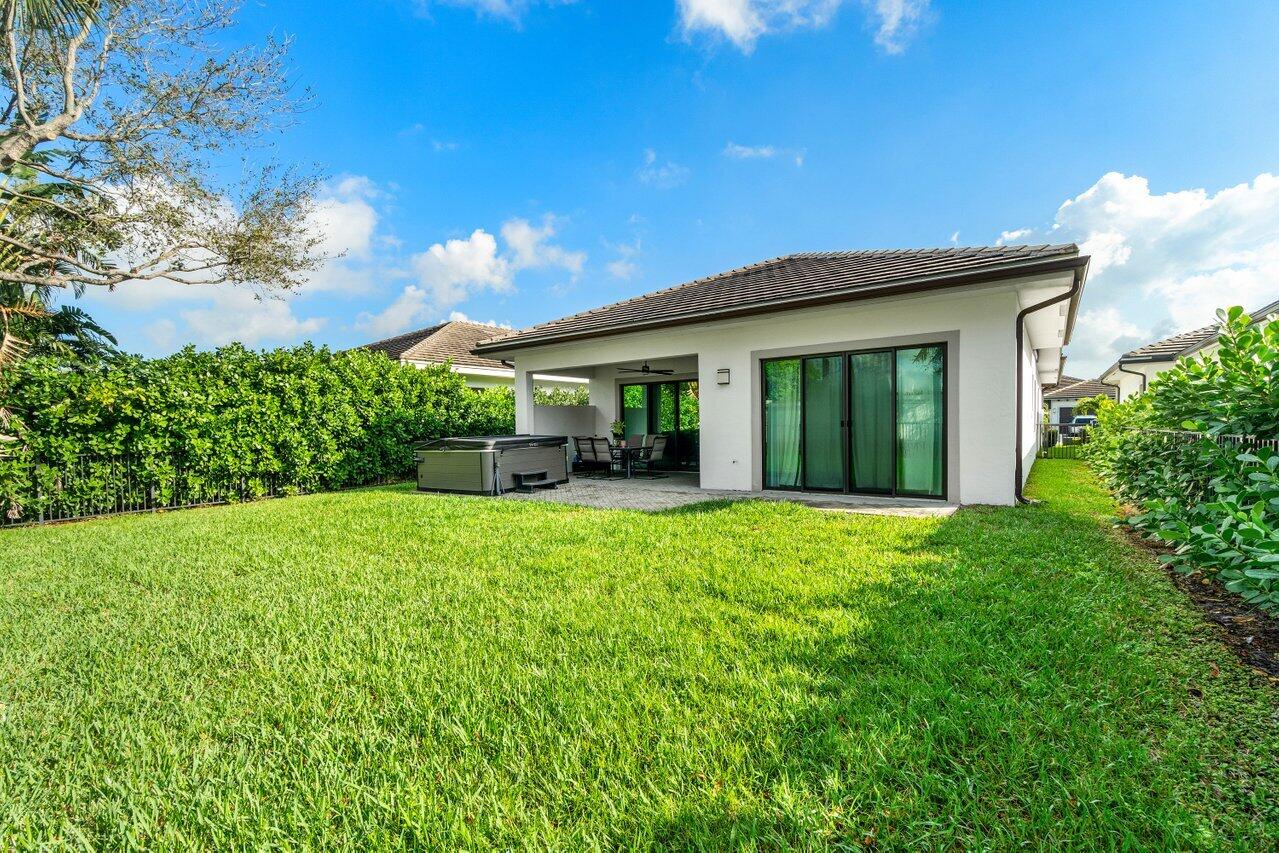 2928 Gin Berry Way, West Palm Beach