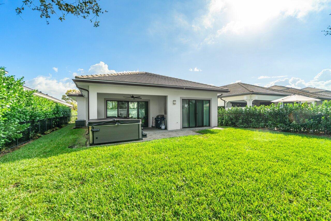 2928 Gin Berry Way, West Palm Beach