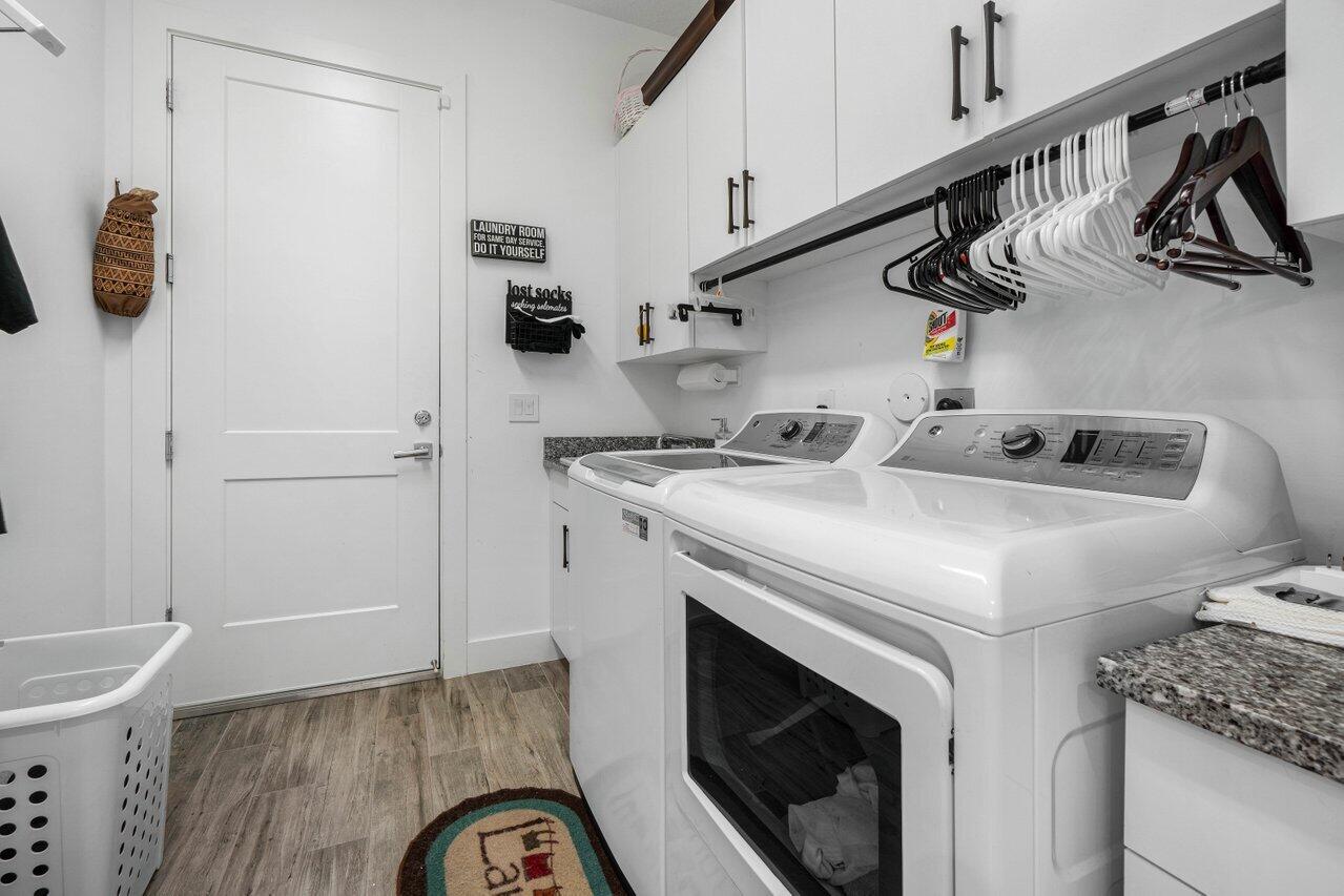 2928 Gin Berry Way, West Palm Beach