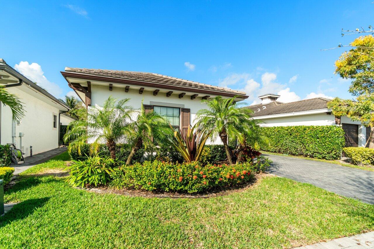 2928 Gin Berry Way, West Palm Beach