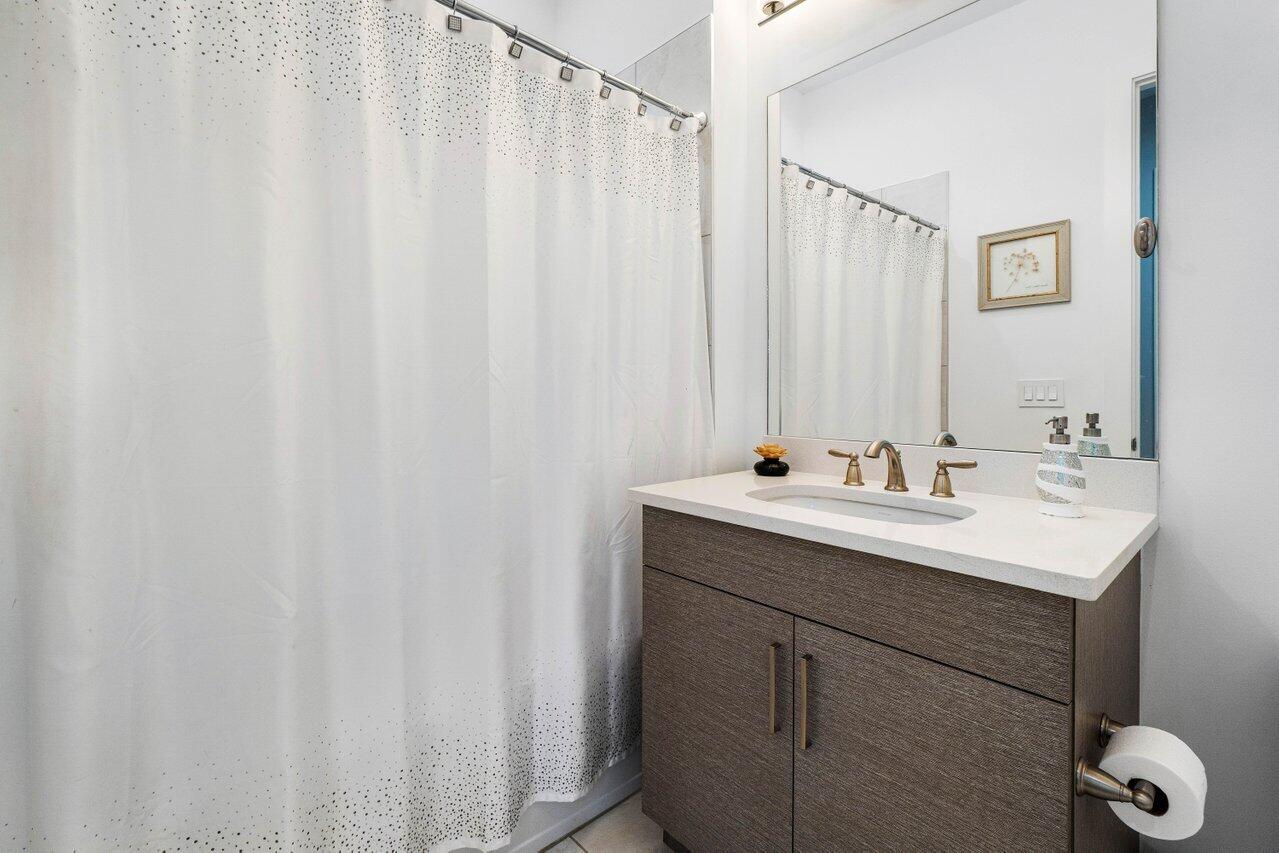 2928 Gin Berry Way, West Palm Beach