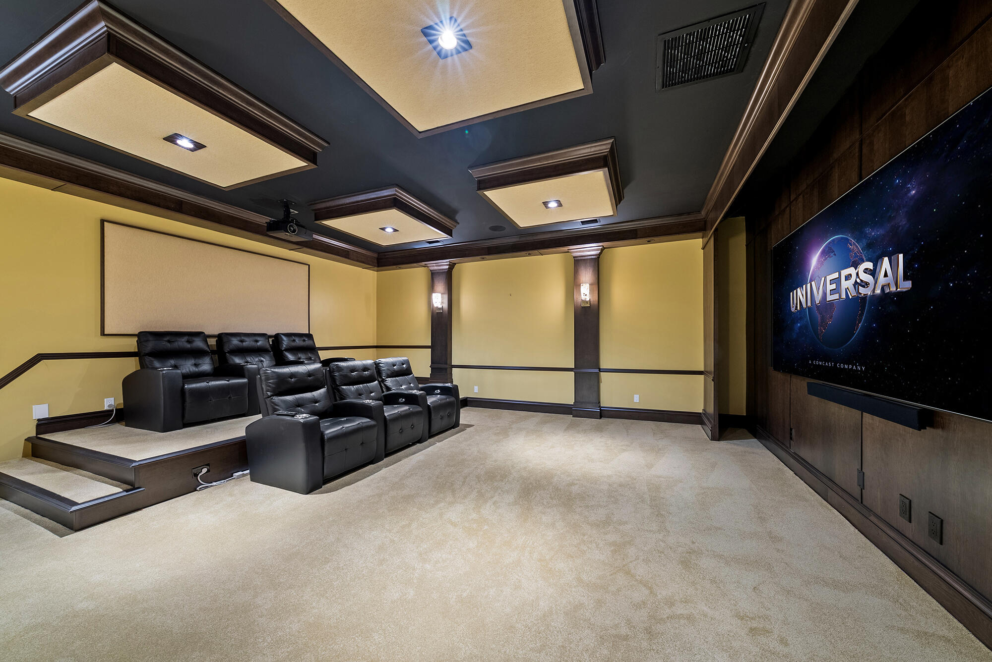 124 Forest Hill Boulevard