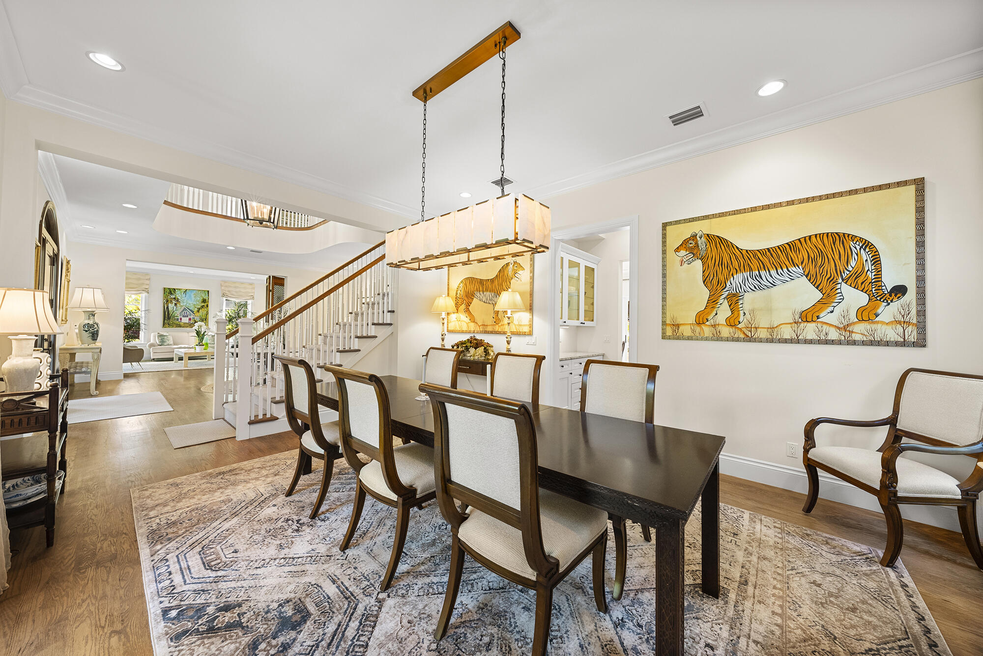 124 Forest Hill Boulevard