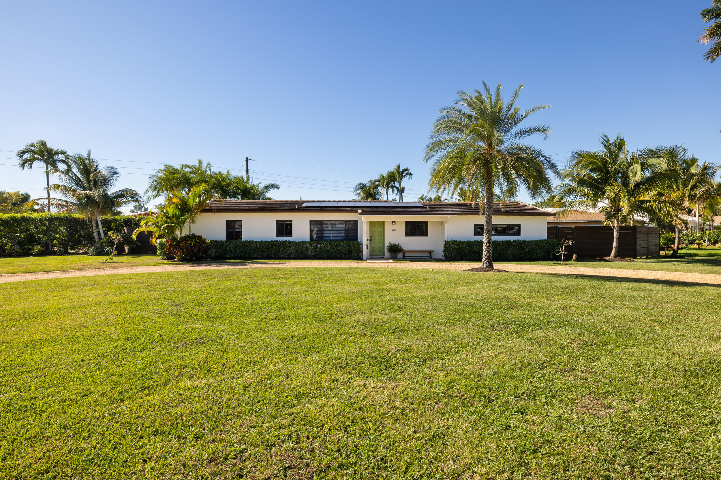 310 Orange Way