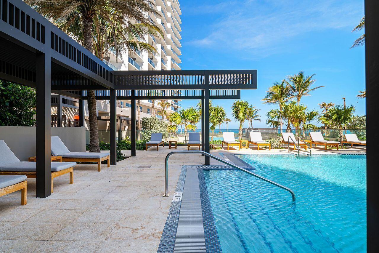 3100 N Ocean Drive 1702p, Singer Island Unit: 1702p