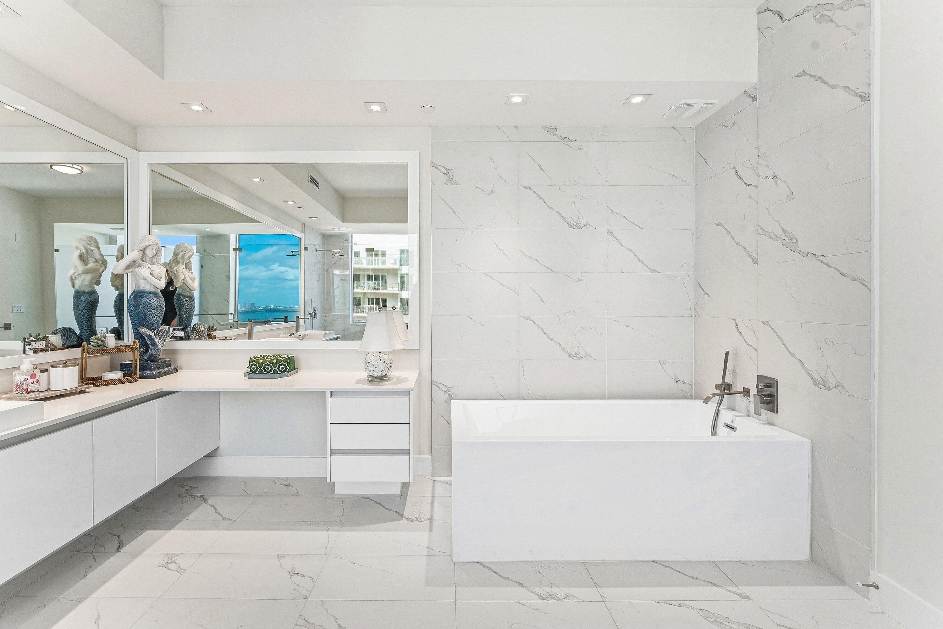 3100 N Ocean Drive 1702p, Singer Island Unit: 1702p