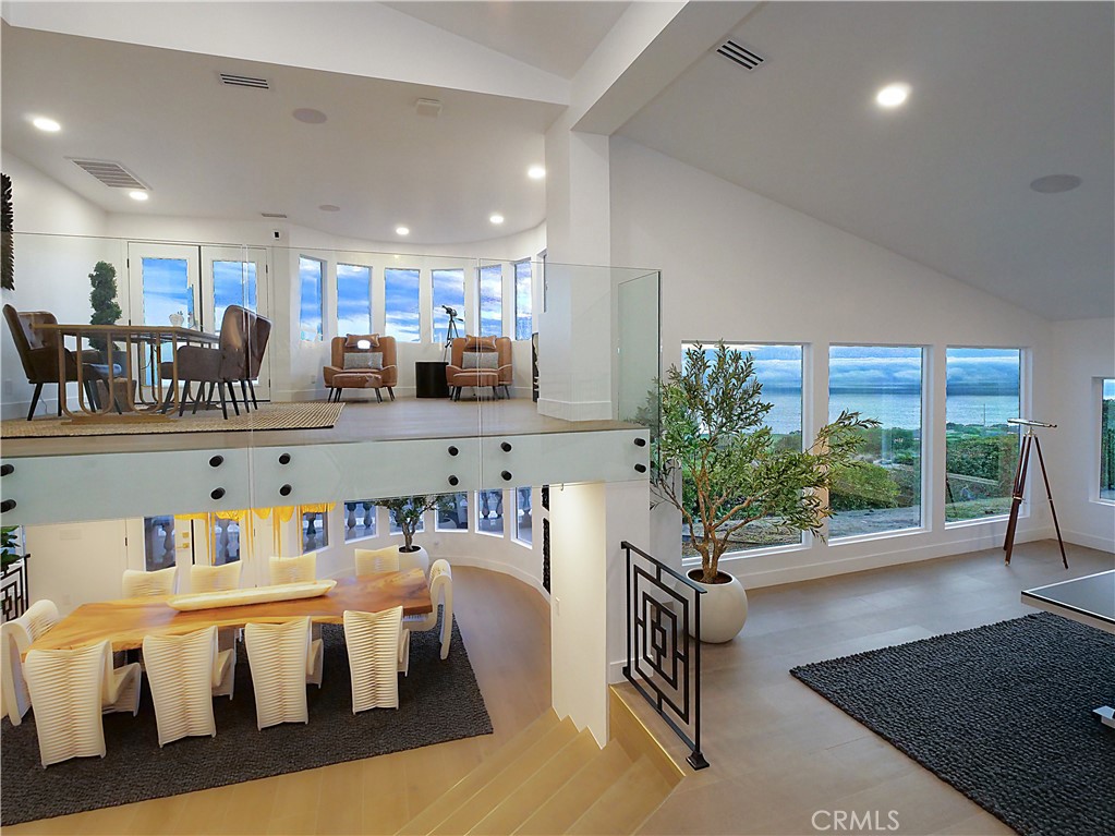 32551 Seacliff Drive