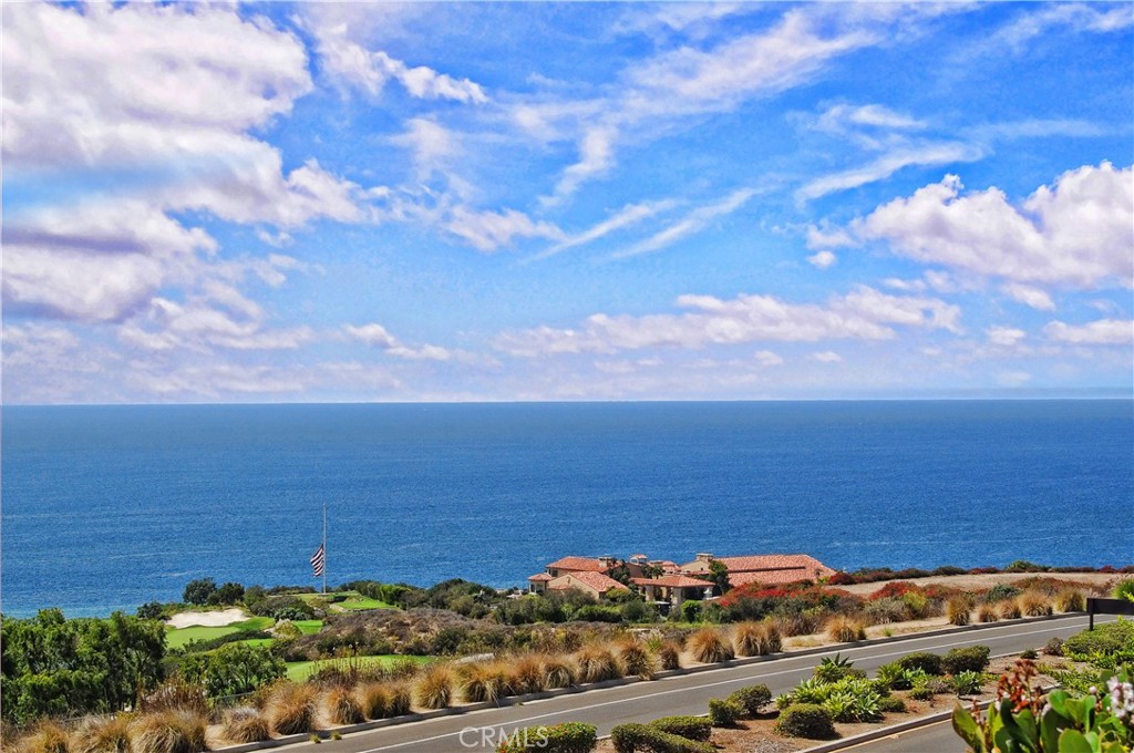 32551 Seacliff Drive