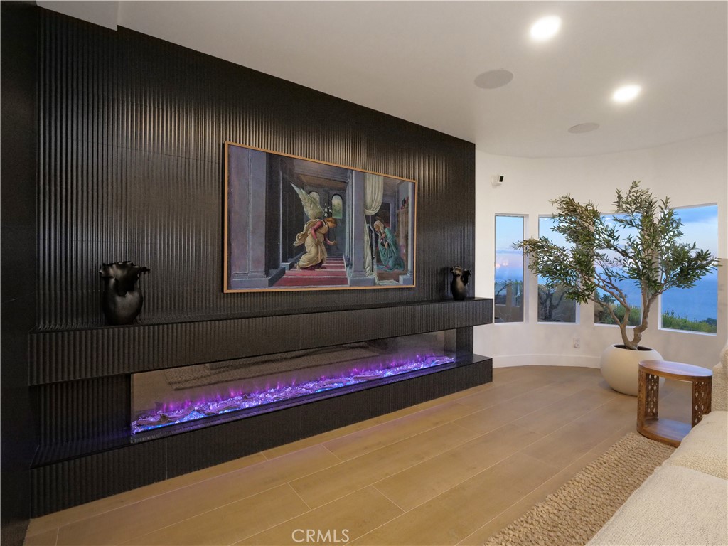 32551 Seacliff Drive