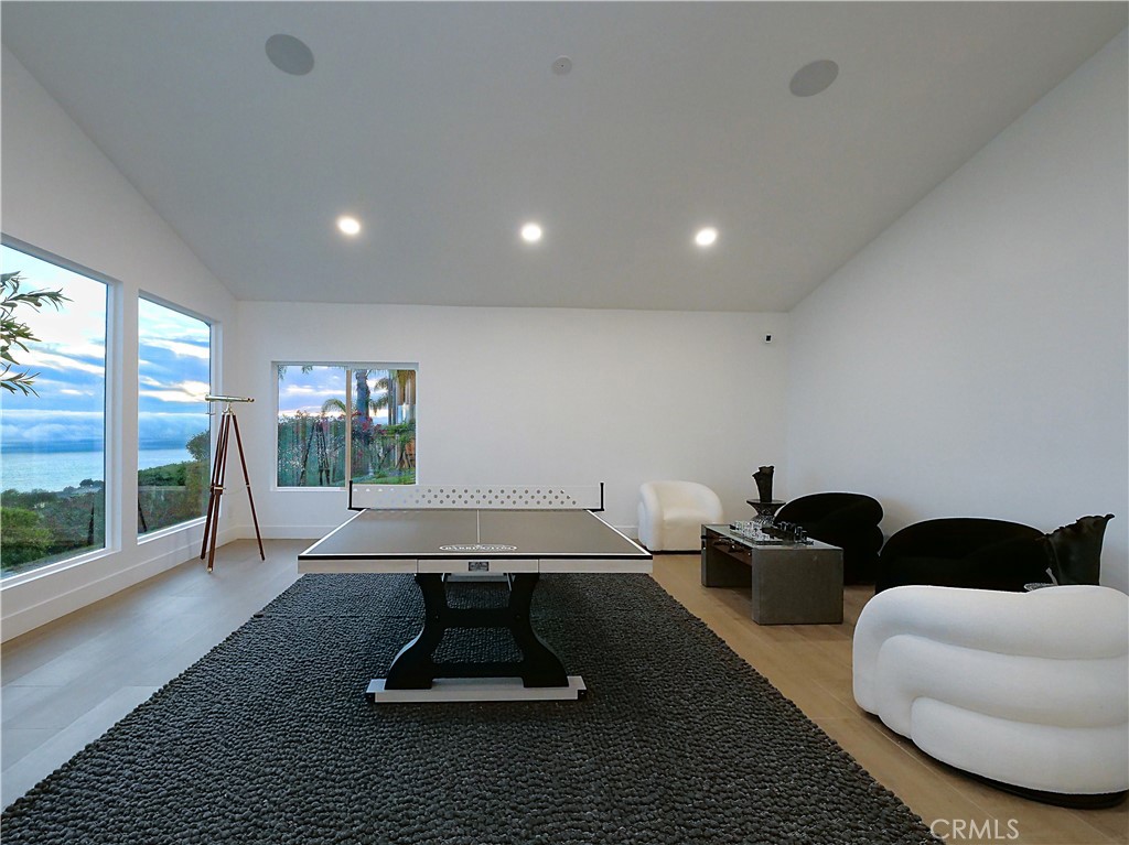 32551 Seacliff Drive