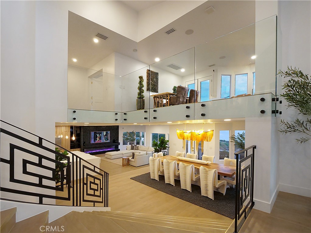 32551 Seacliff Drive