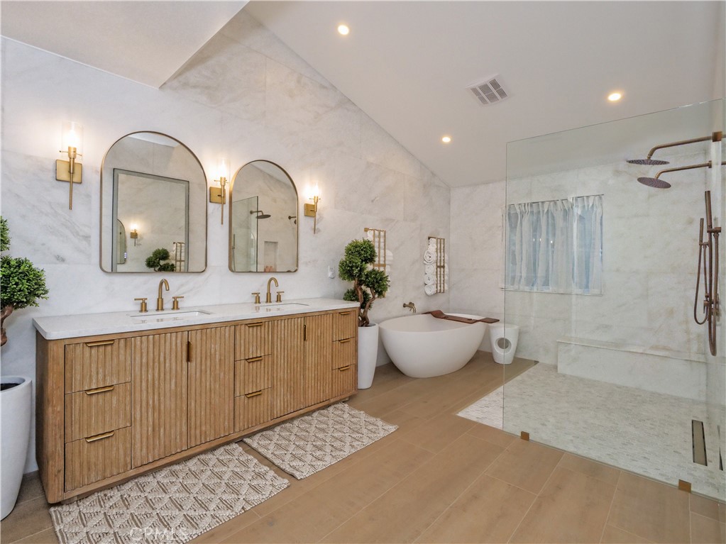 32551 Seacliff Drive