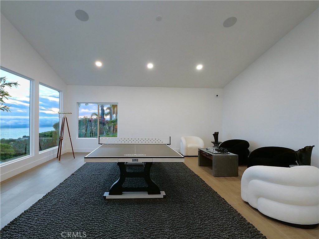 32551 Seacliff Drive