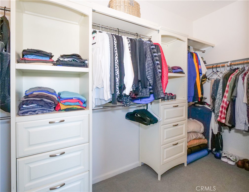 5429 Strand 101