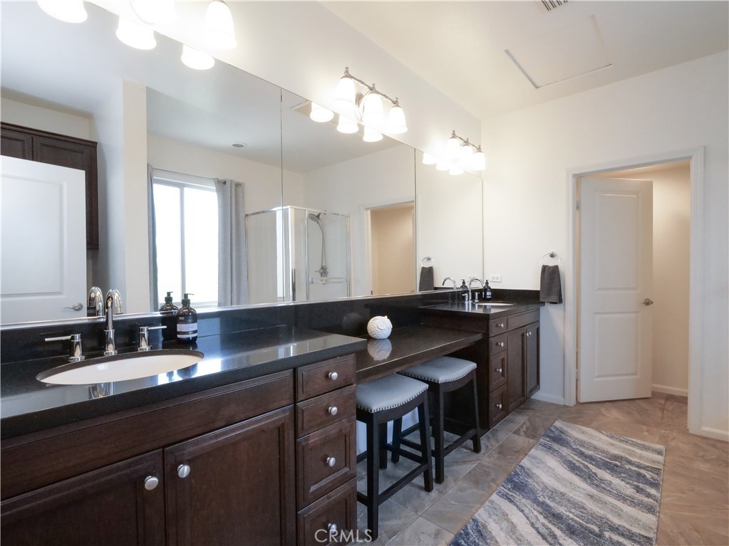 5429 Strand 101