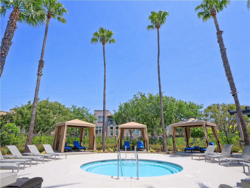 5429 Strand 101