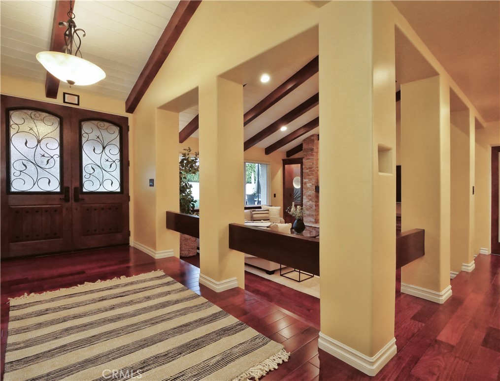 30256 Avenida Selecta